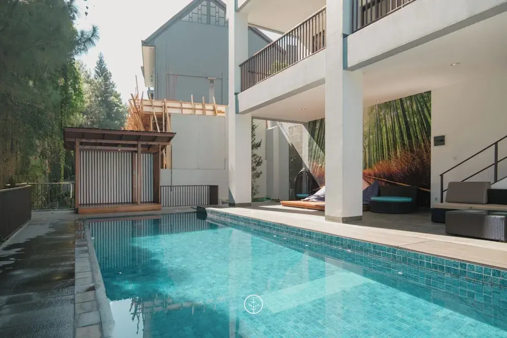 Narwastu hill 6BR villa with pool and movie room