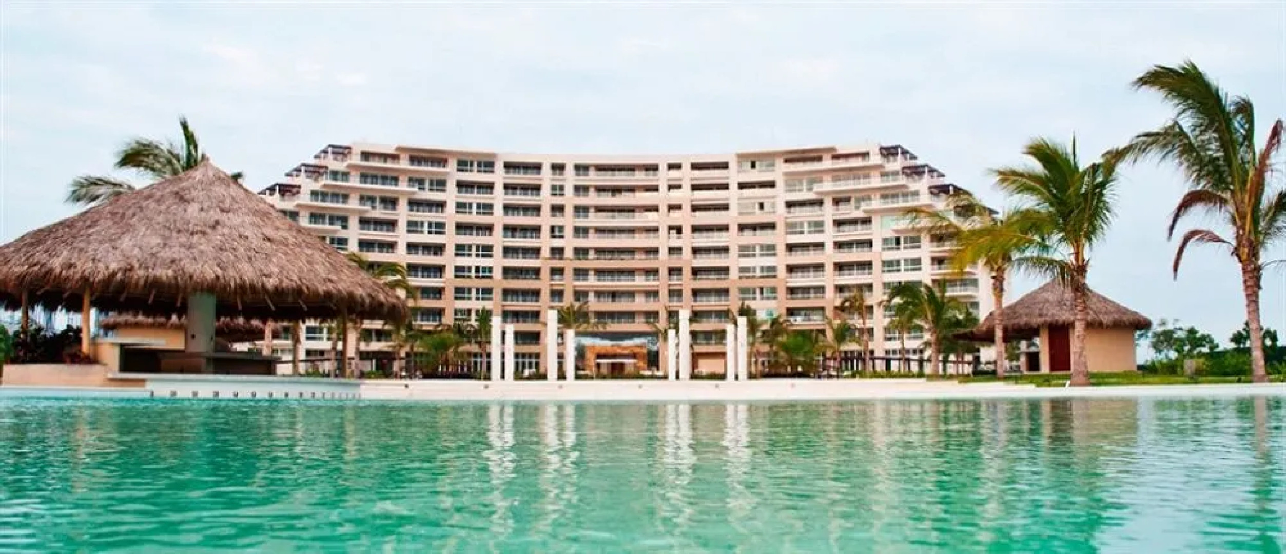 Delcanto Residences by LaTour