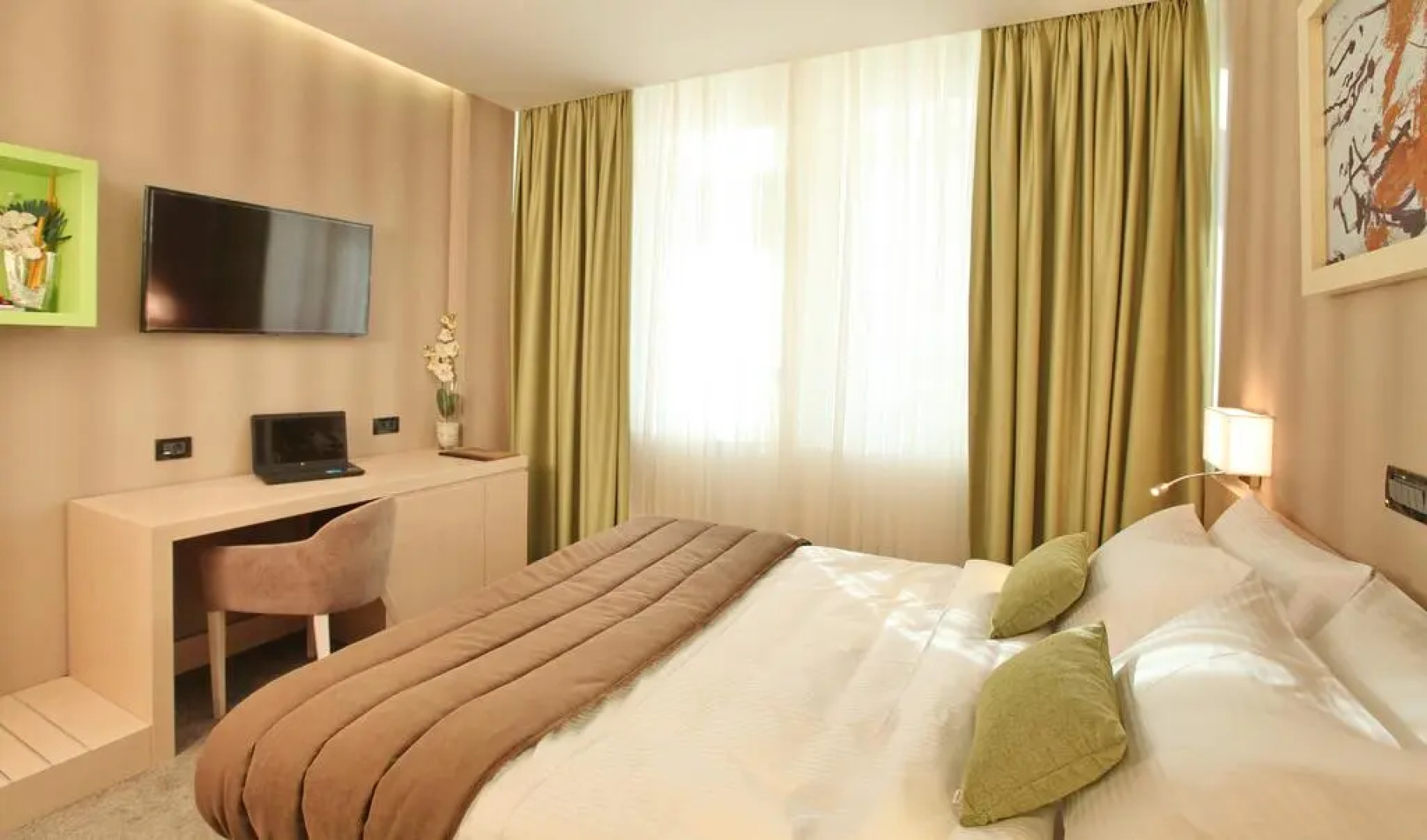 Hotel Argo