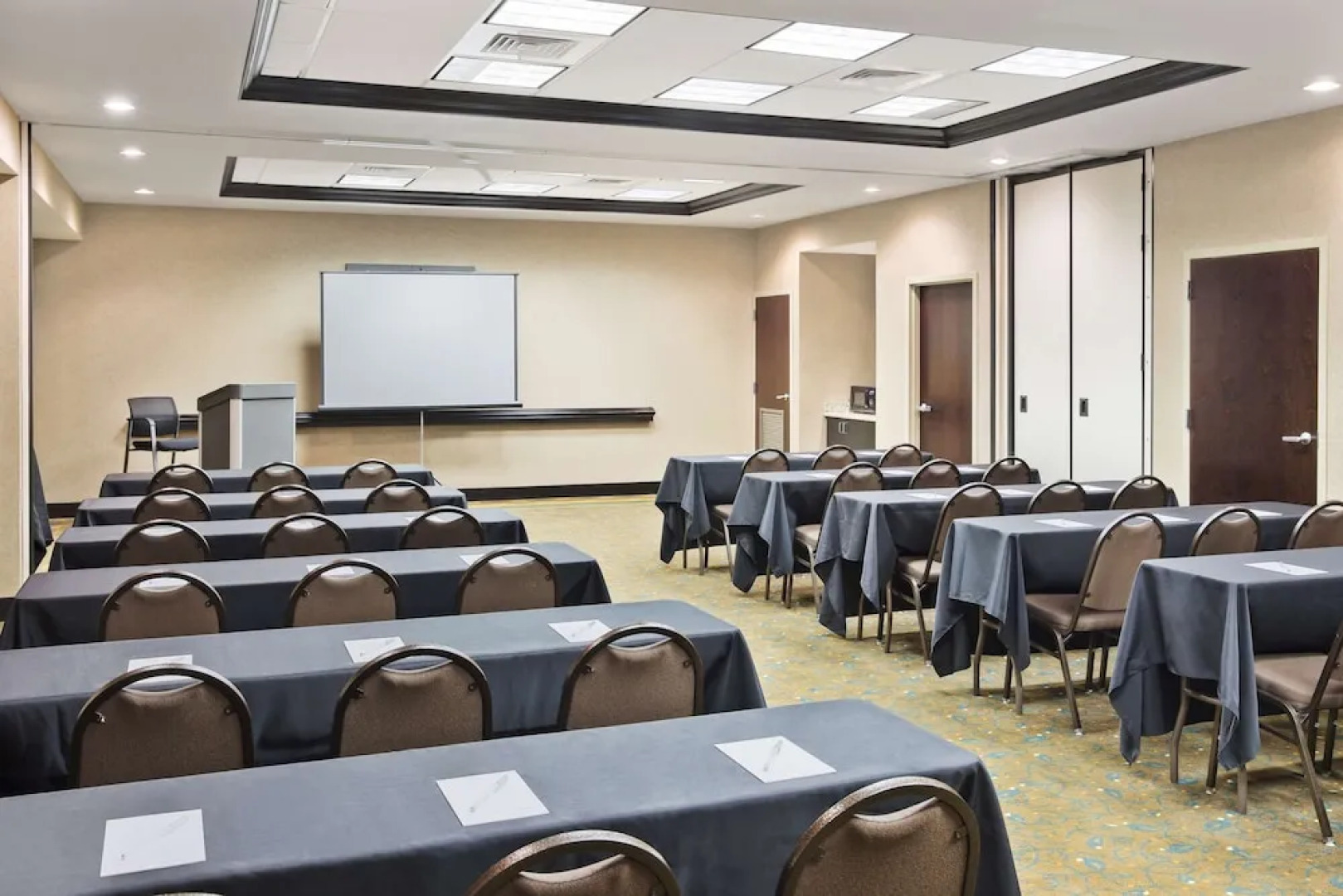 Hampton Inn Columbia I20 Clemson Road Hotel