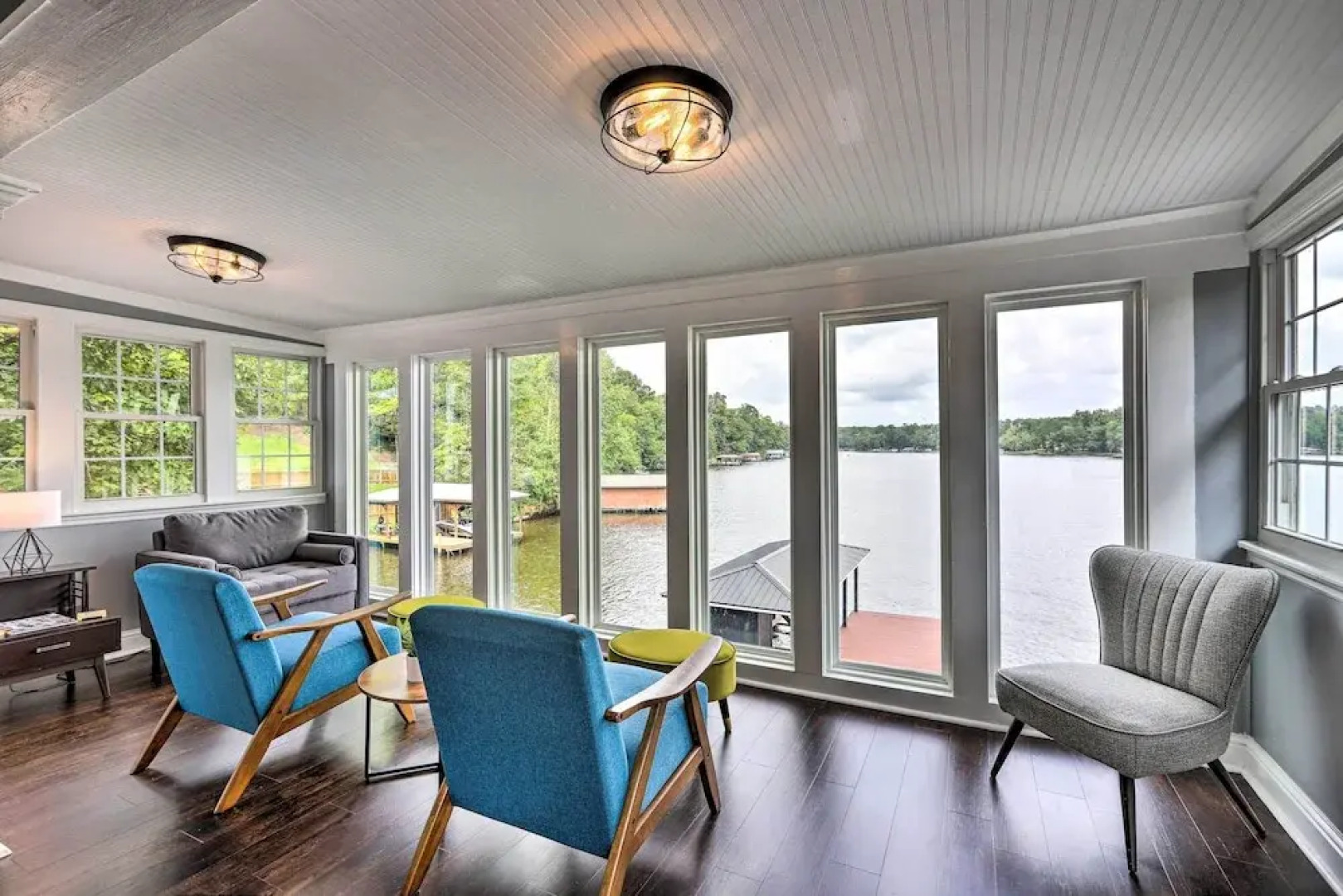 Waterfront Gem on Lake Sinclair With Boat Dock!
