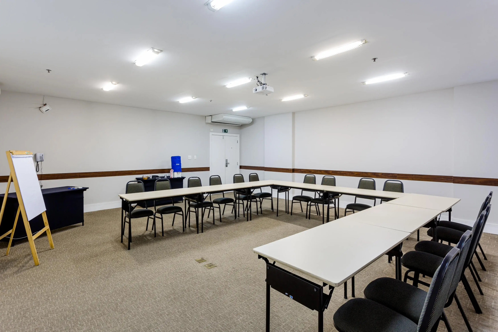 Victory Business Hotel