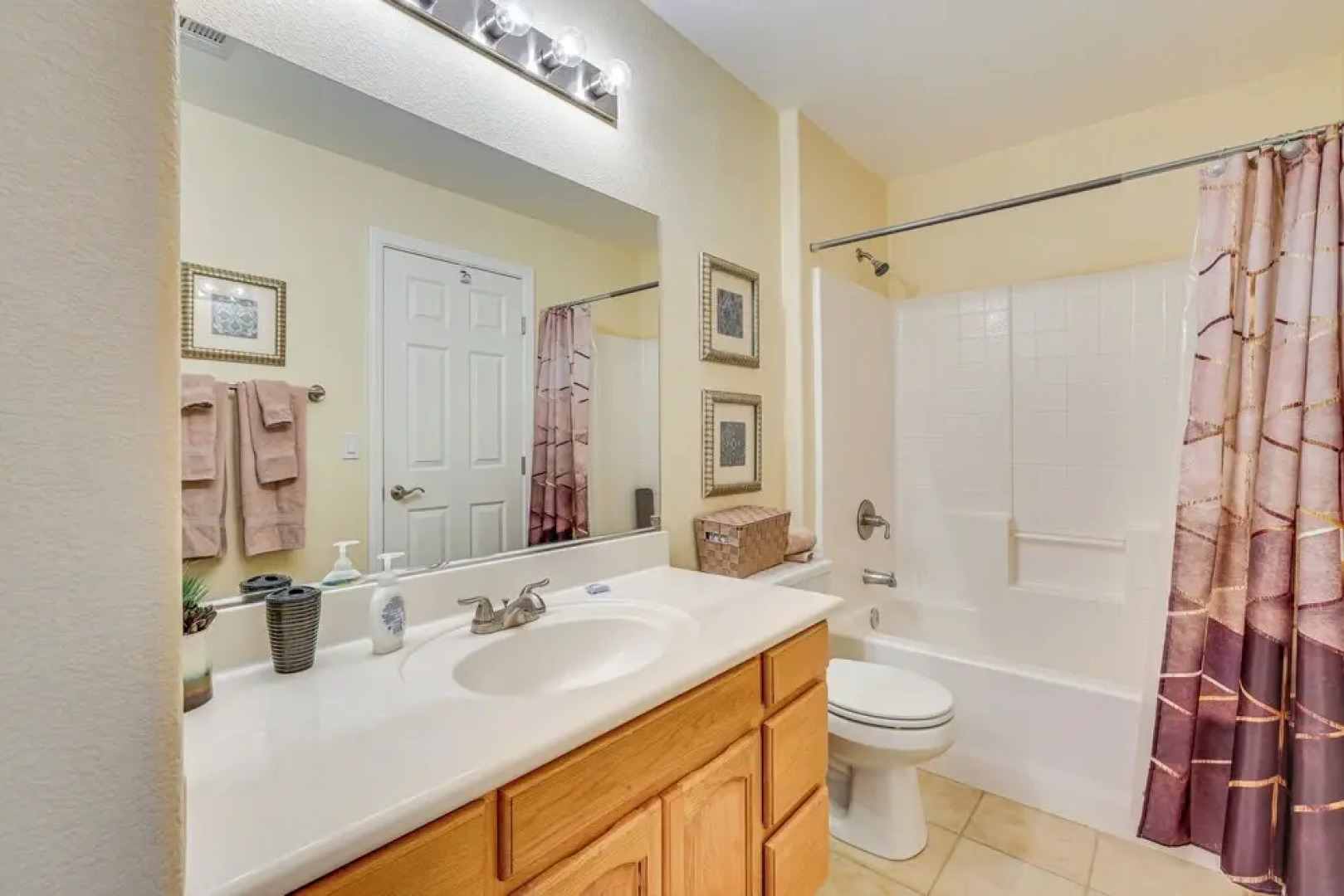 Resort Pool & Spa Access: Mesquite Condo!