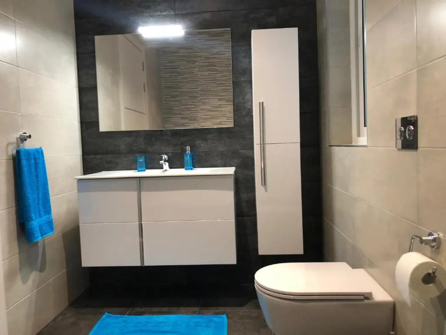 Penthouse in Marsaxlokk with panoramic views: 3 bedrooms, 2 baths