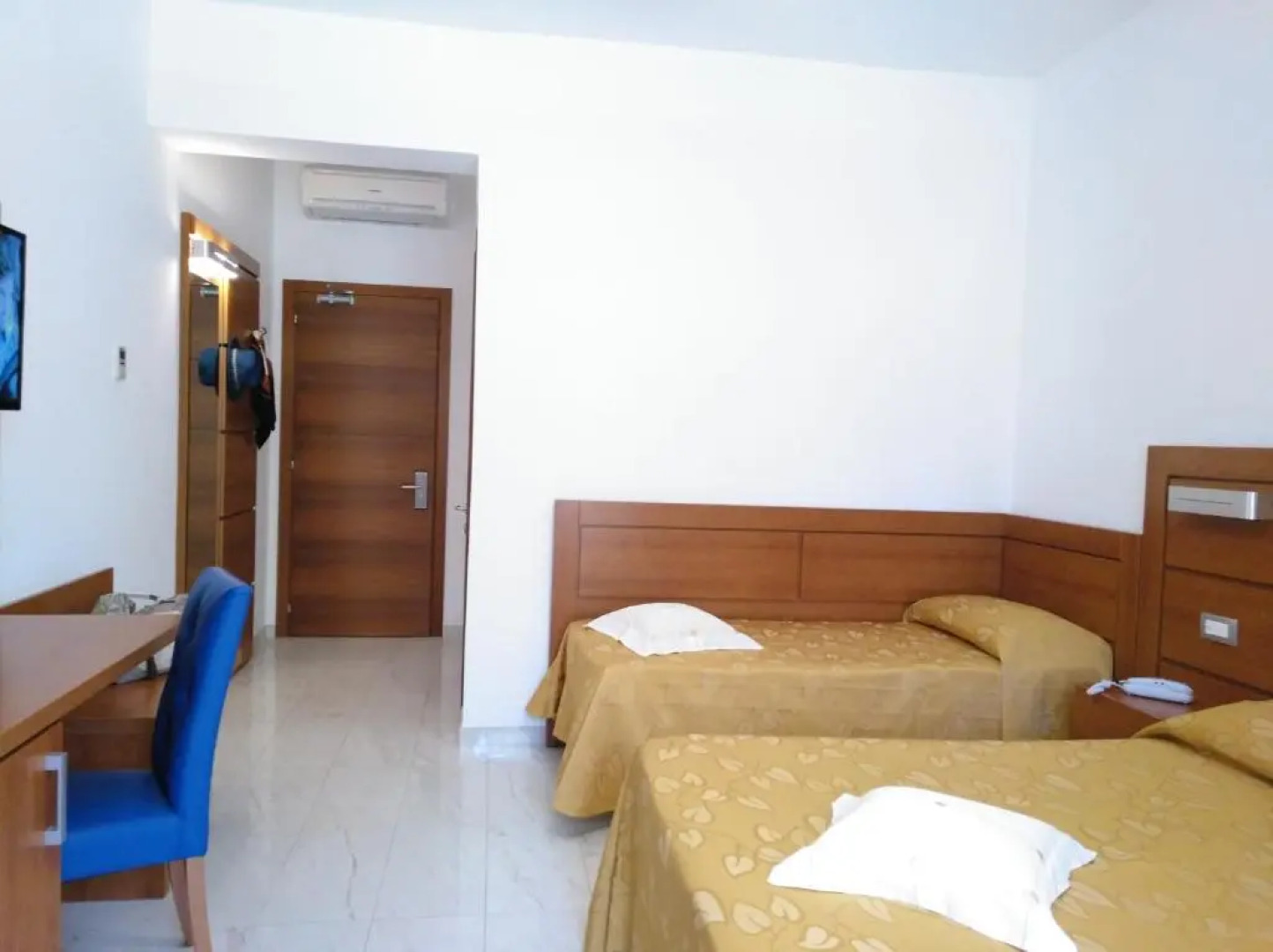 Villaggio Turistico La Mantinera Apartments