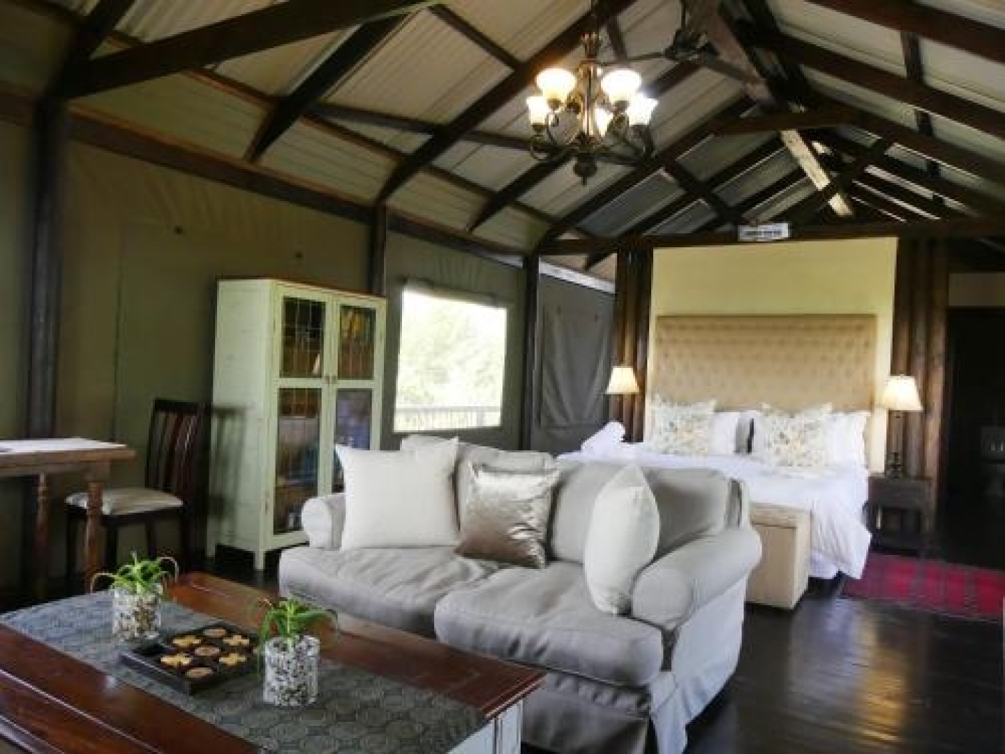 Misty Mountain Lodge and Chalets