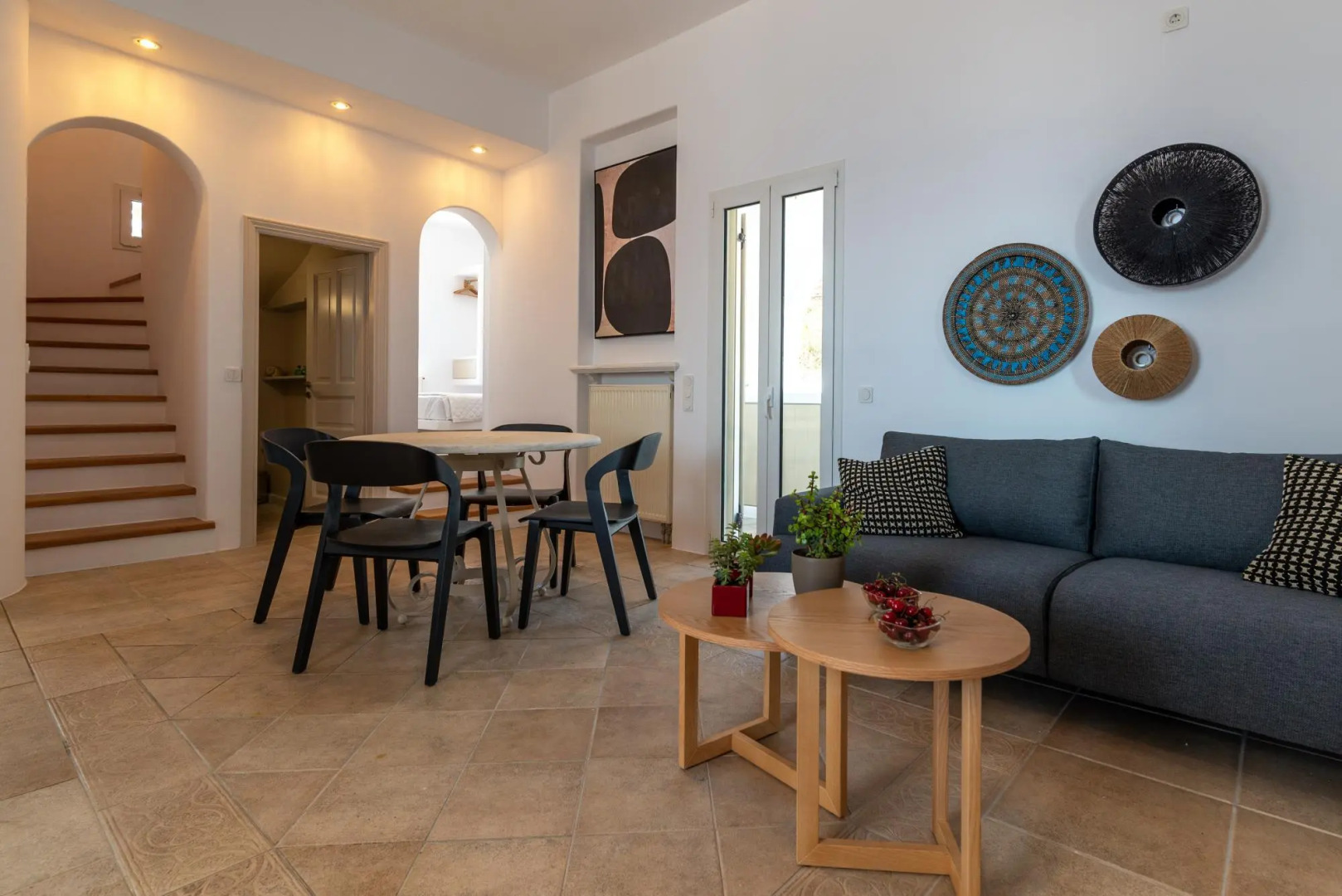 La Chapelle Est and Ouest in Tinos