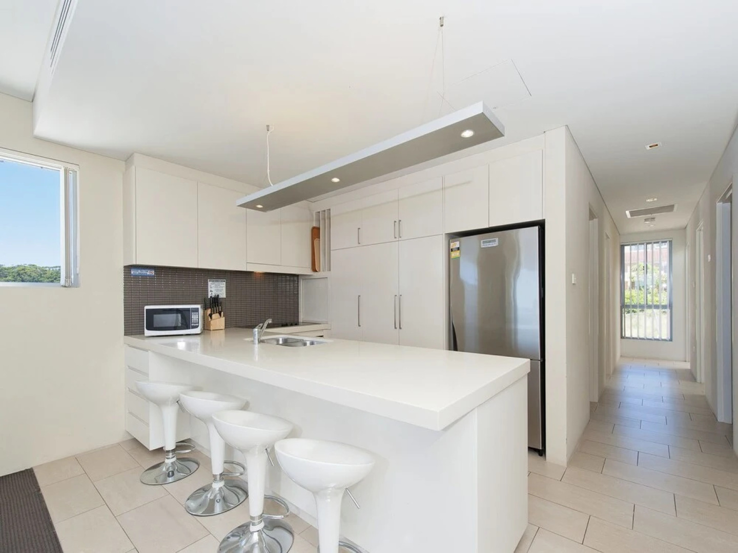 Cote D'Azur,  Unit 41/61 Donald Street