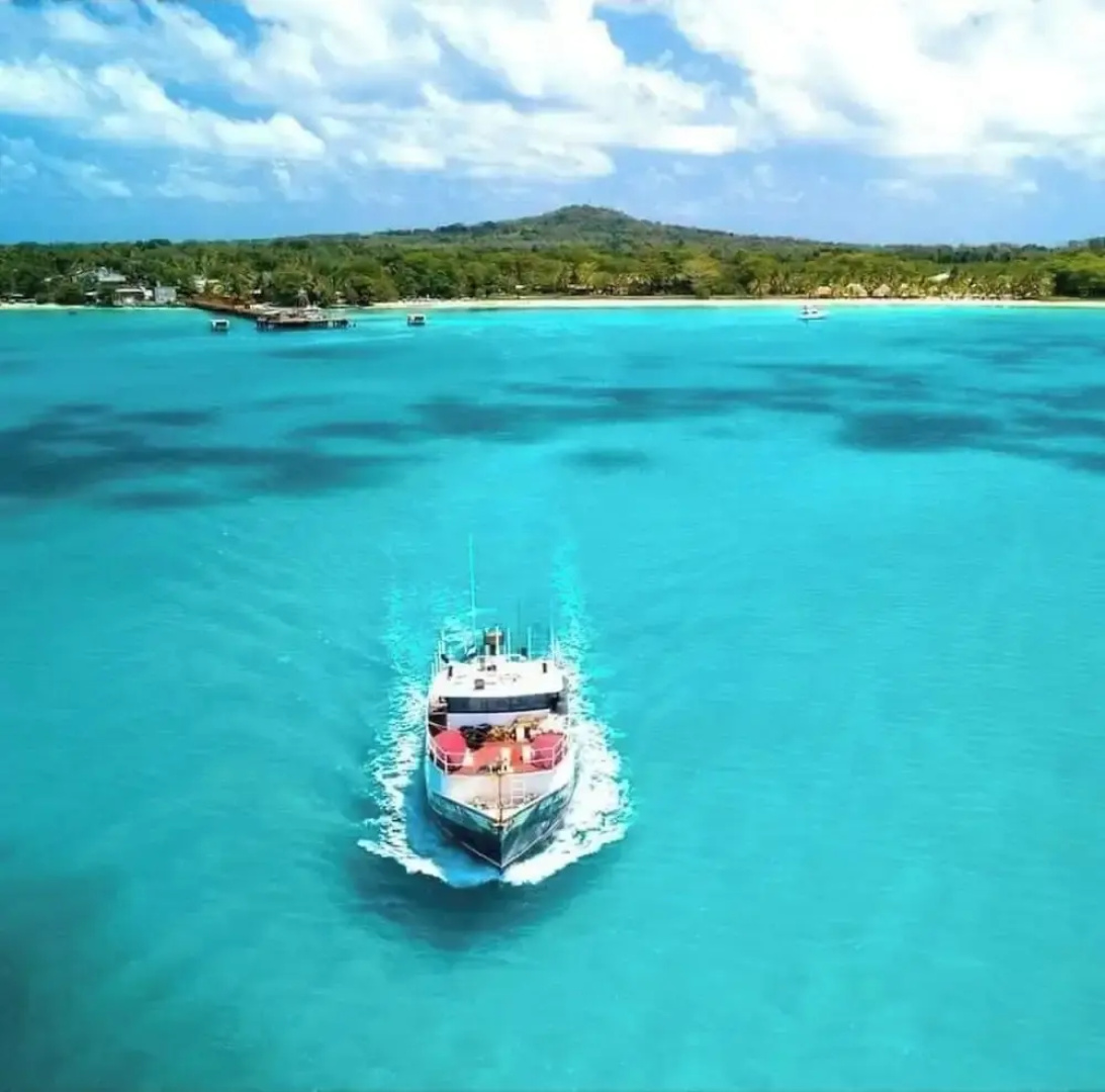 Paraiso Beach Hotel