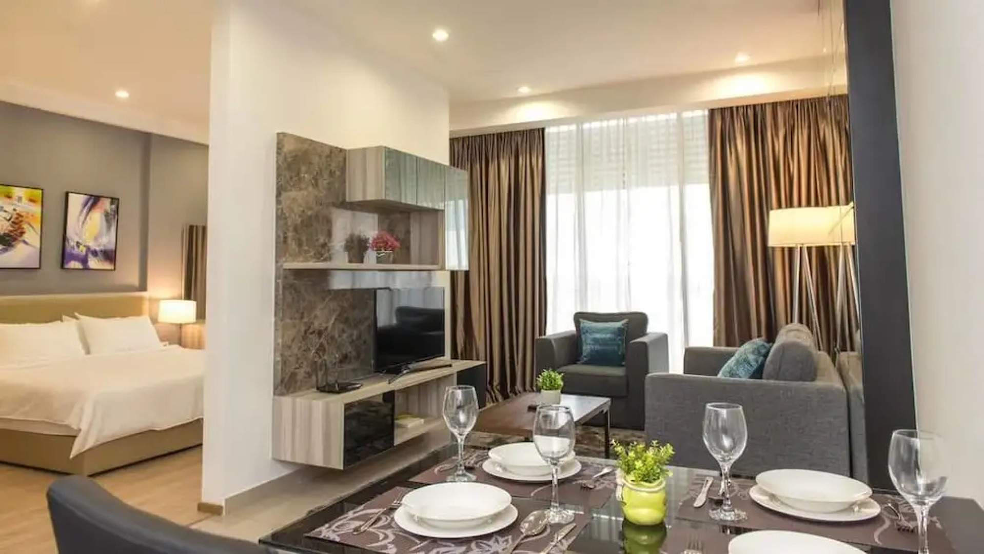 Encorp Marina Suites