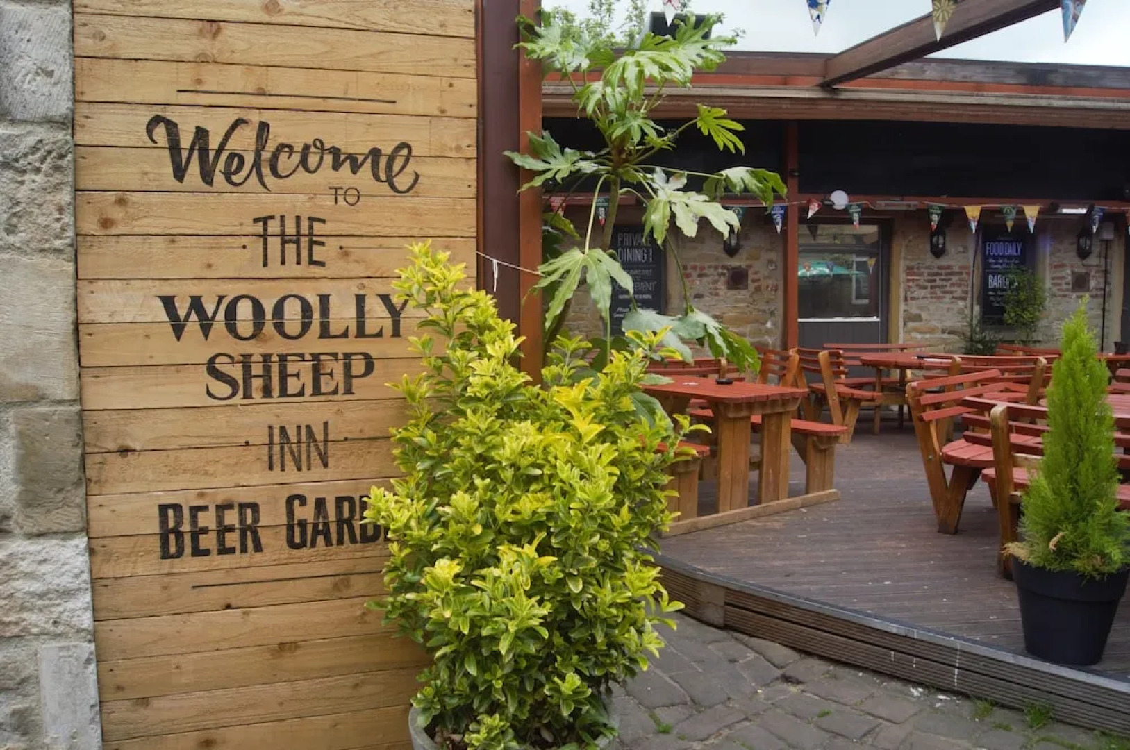 The Woolly Sheep Inn