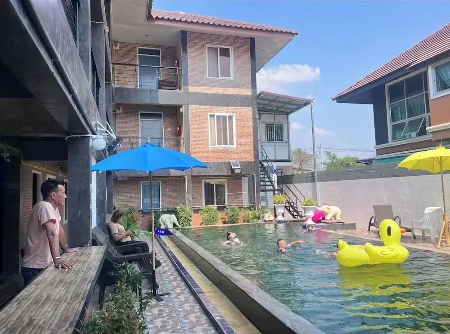 Ora House