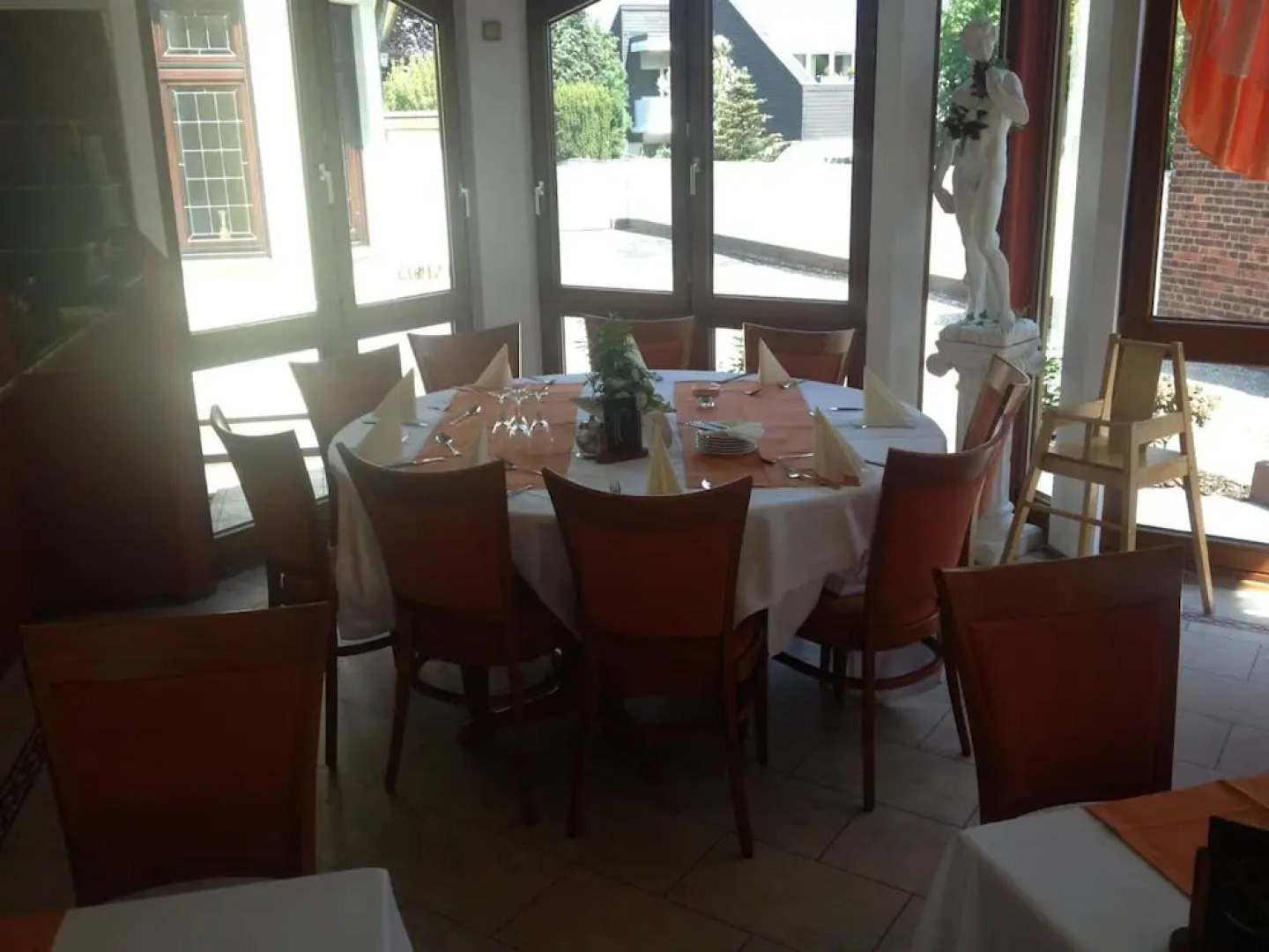 Hotel Restaurant Flora