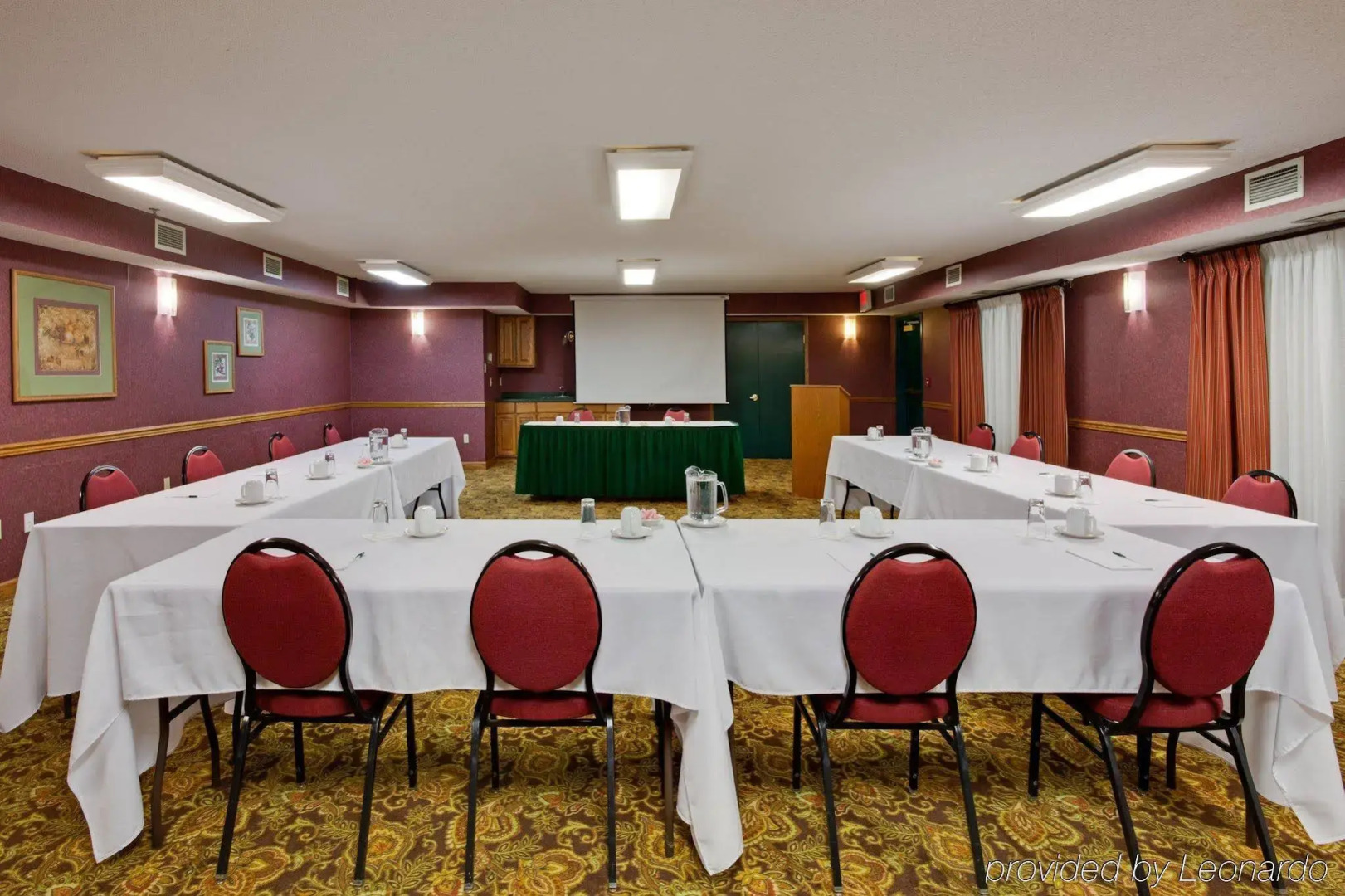 Country Inn & Suites by Radisson, Ames, IA