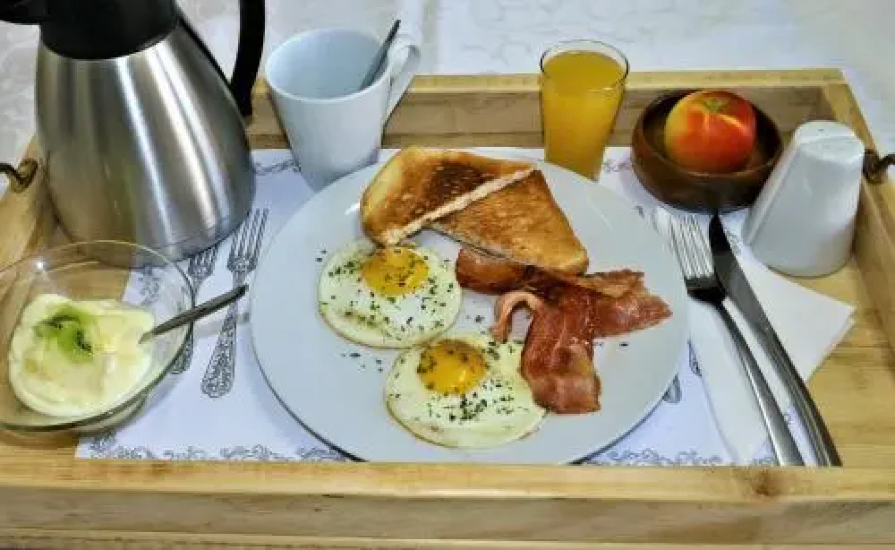 Tiende Laan Bed & Breakfast and Self-Catering