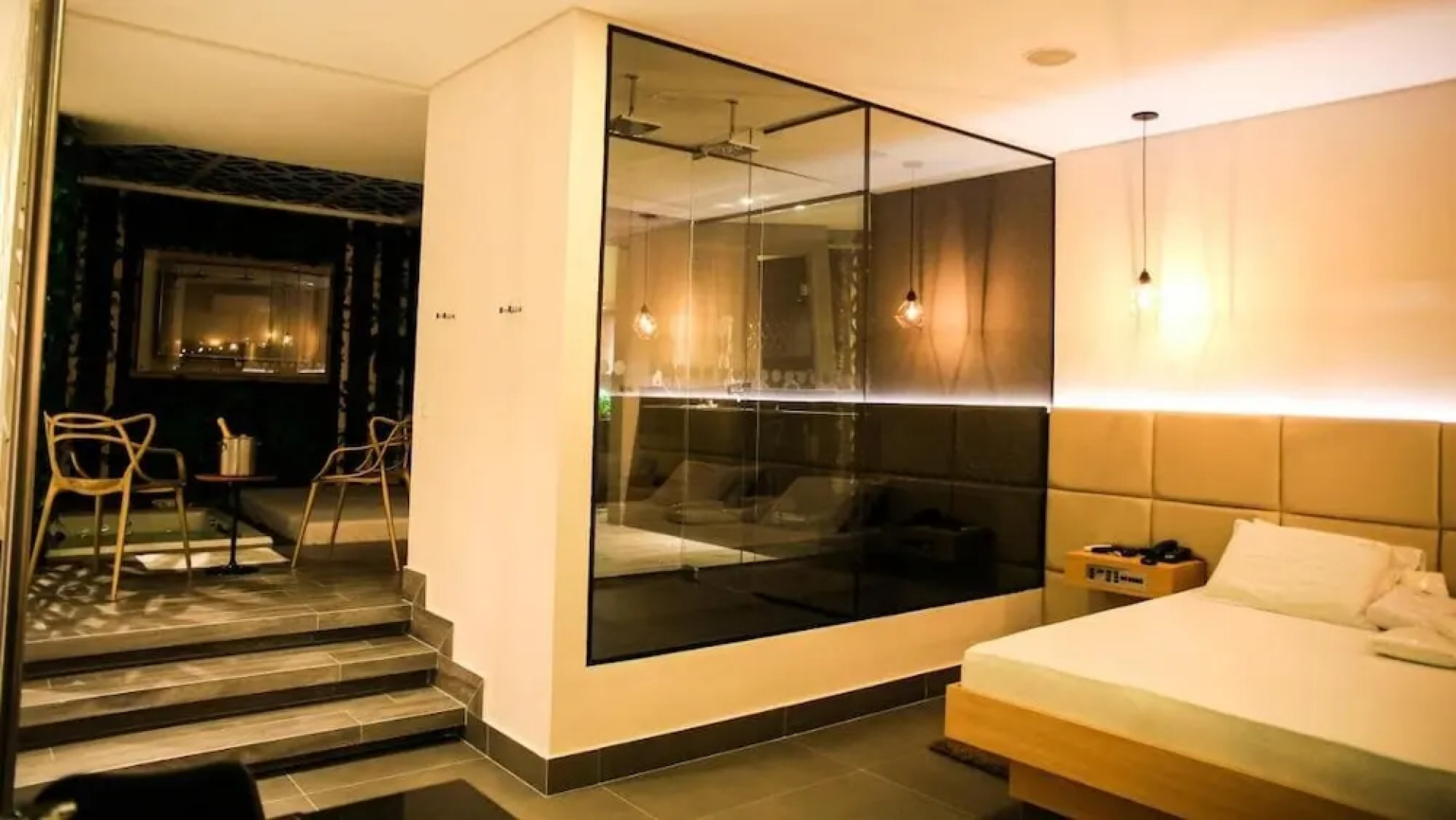 Motel Imperium Adults Only