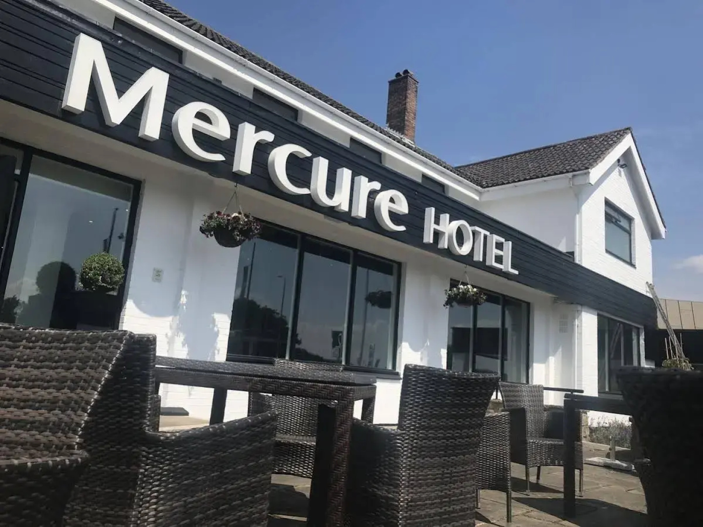 Samlesbury Hotel
