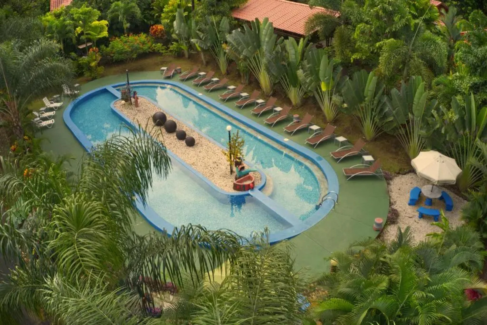 Heliconias Nature Lodge