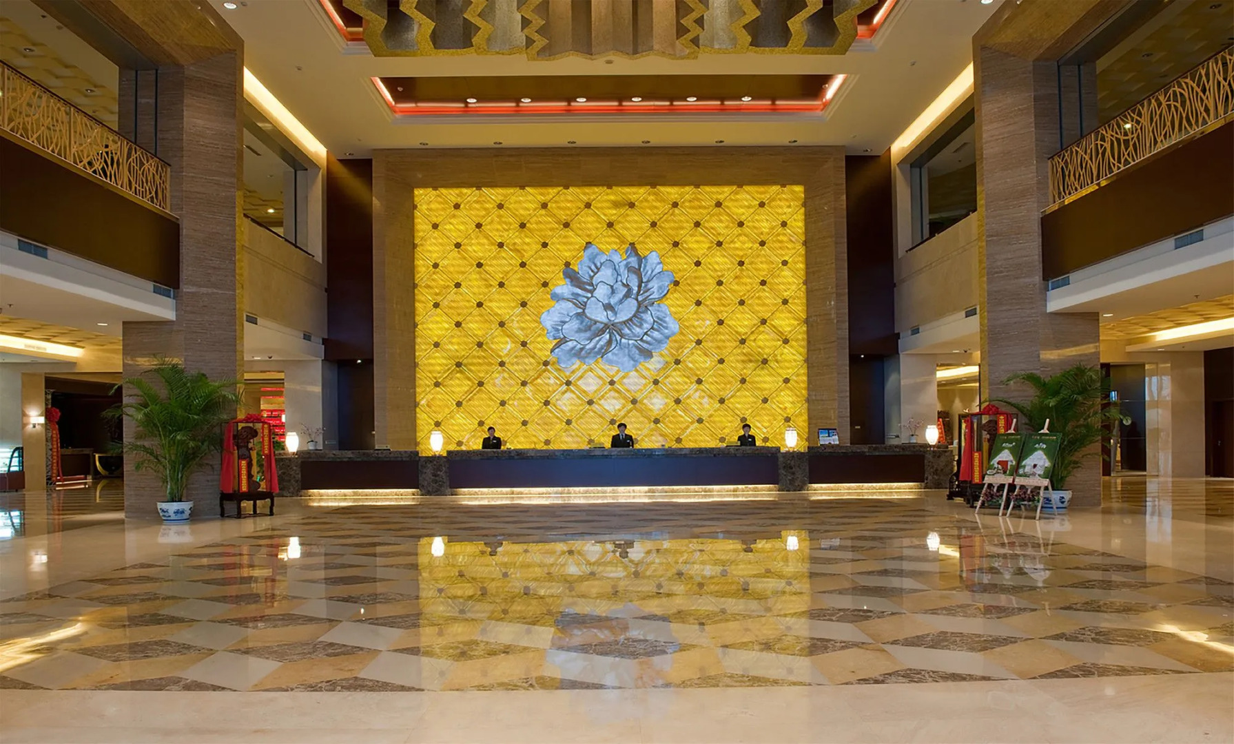 Jin Jiang Golden Mountain International Hotel