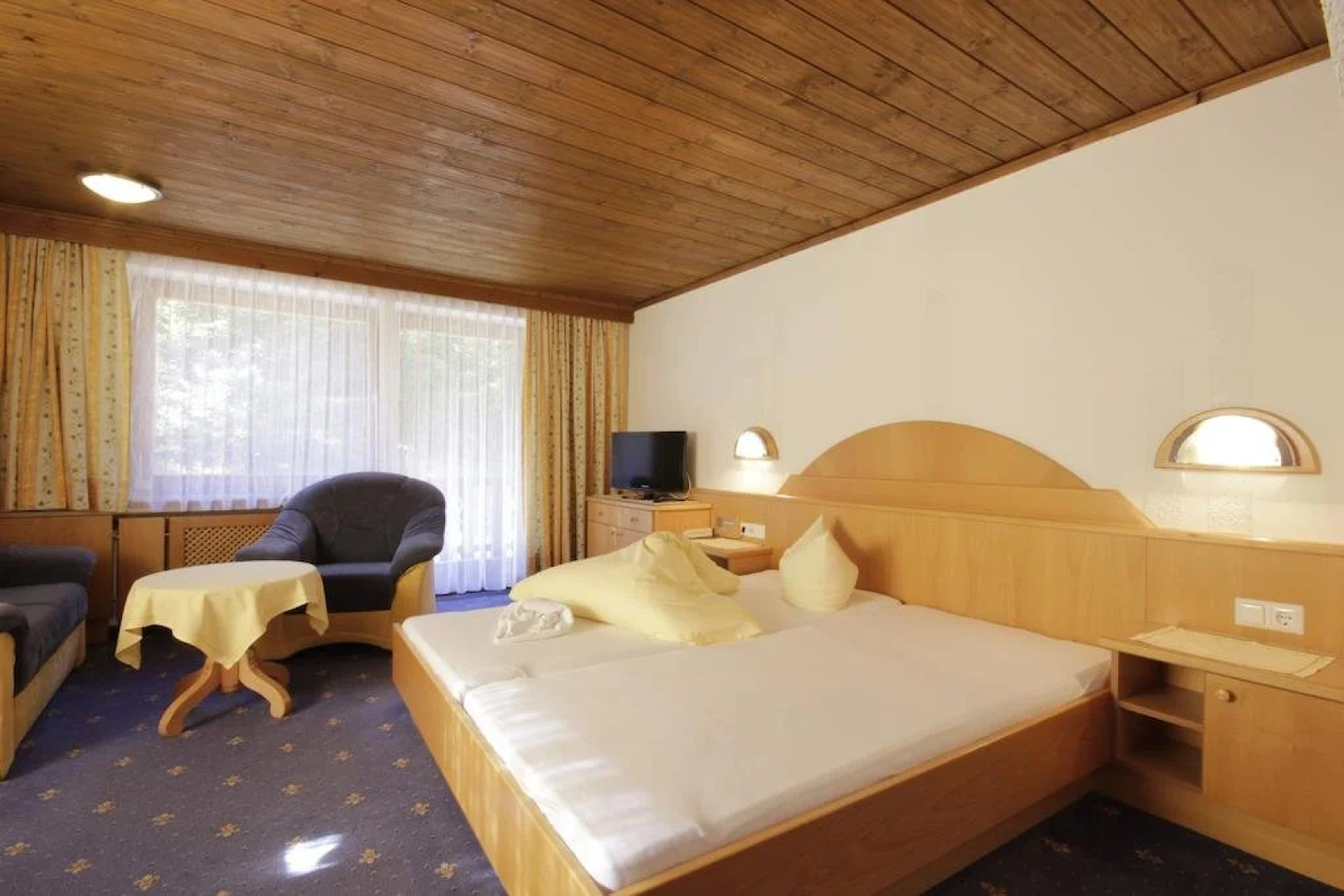 Hotel Edelweiss