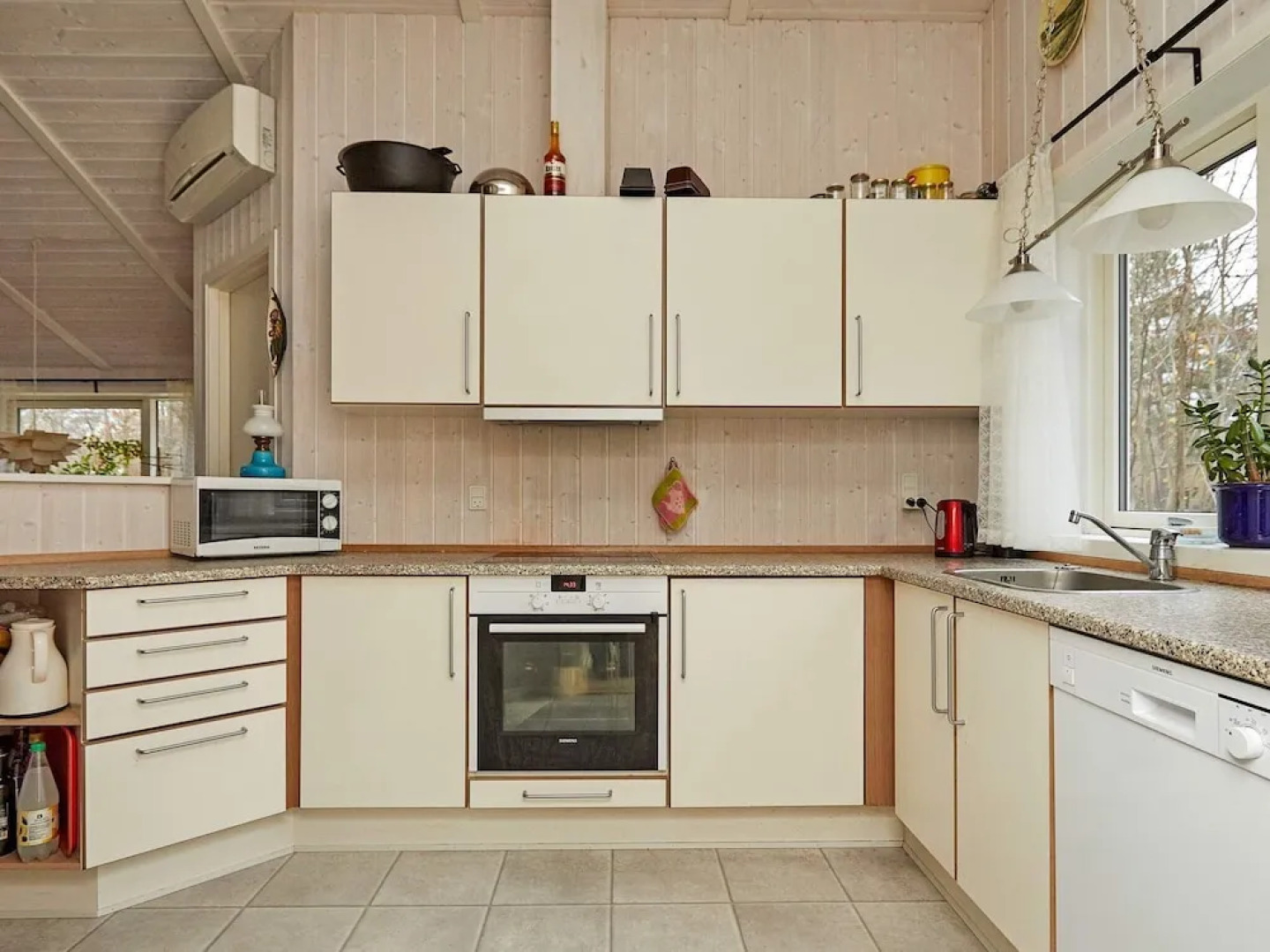 Aesthetic Holiday Home in Zealand near Sea