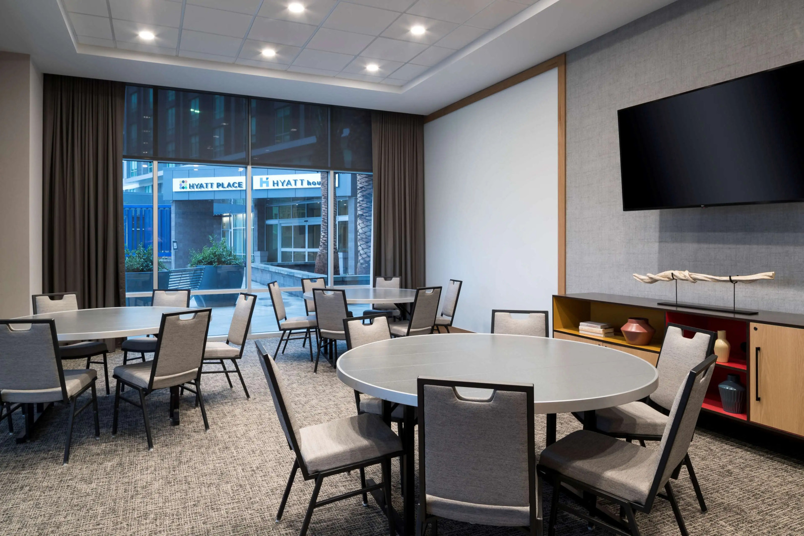 Hyatt Place Tempe / Phoenix / University