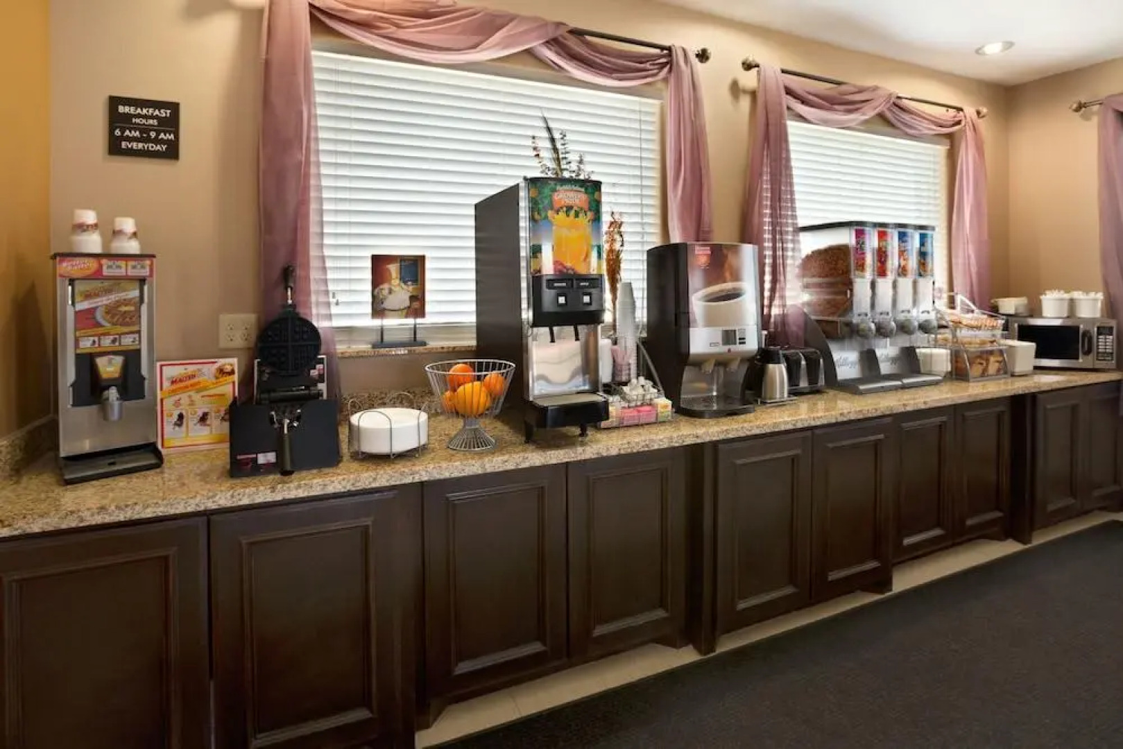 Executive Inn and Suites