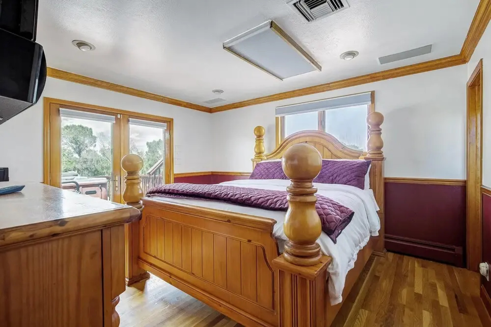 Stunning One of a Kind Tropical Zen Paradise!