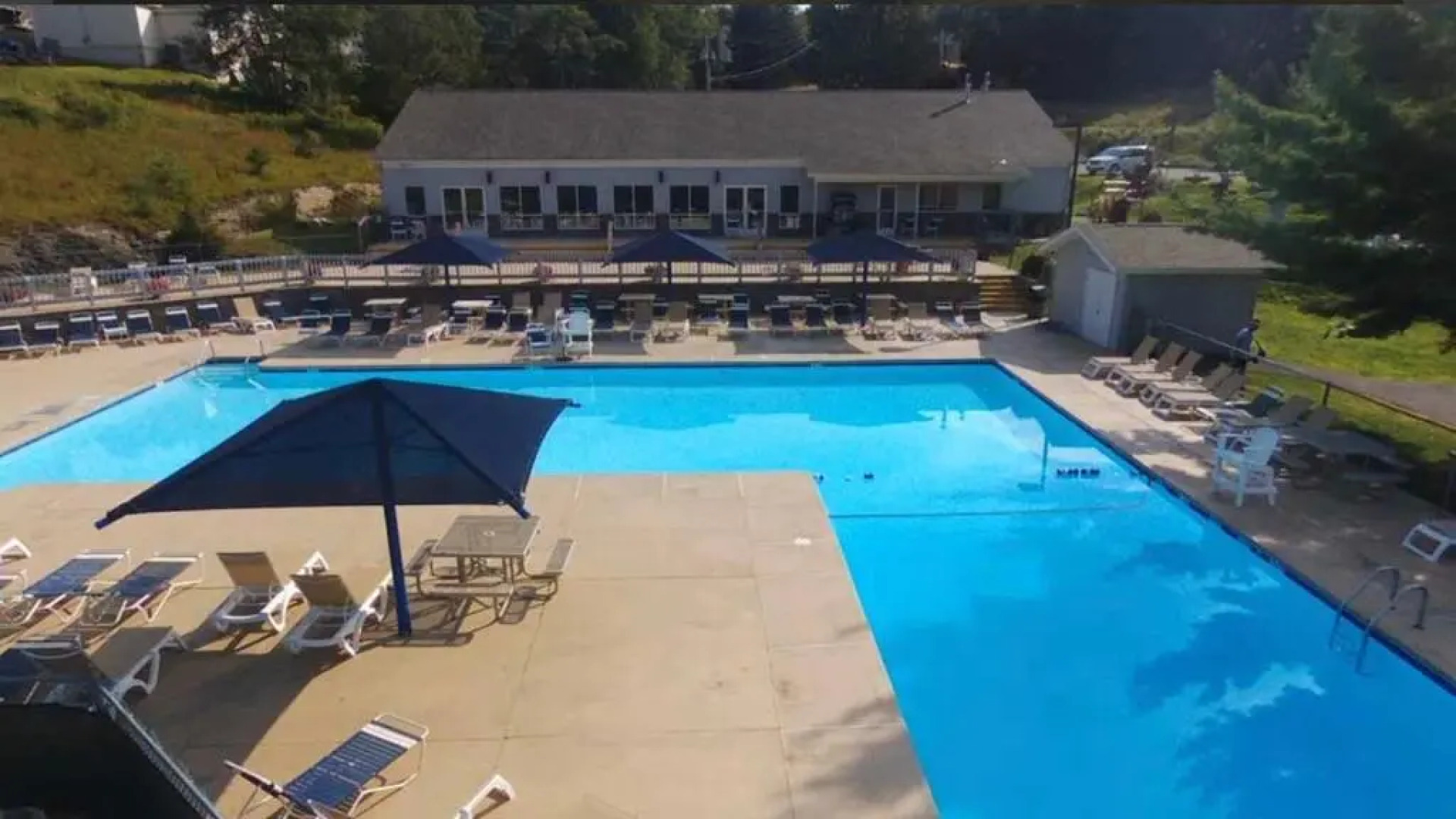 Cozy Cottage at Saw Creek