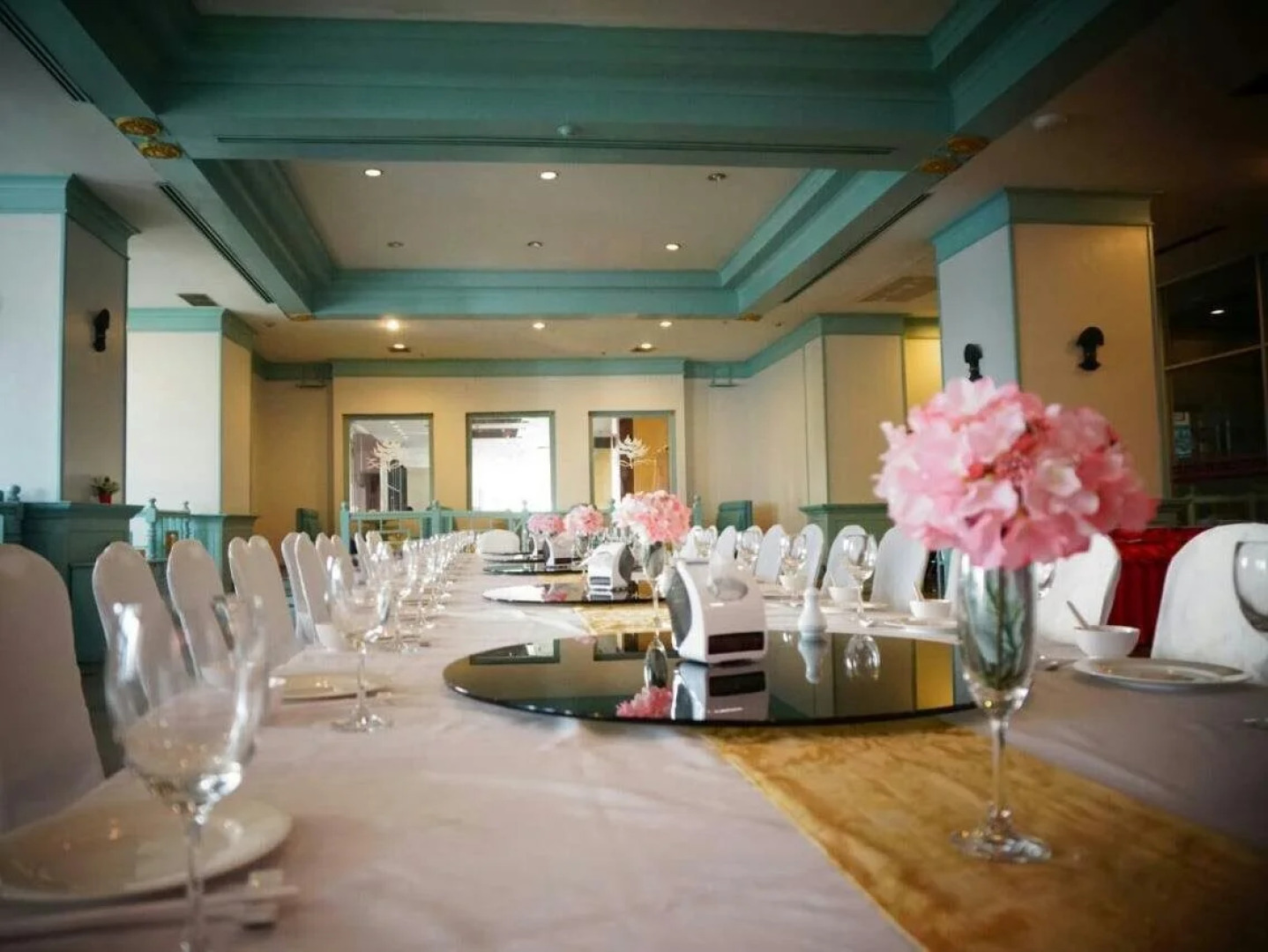 Nevada Convention Hotel