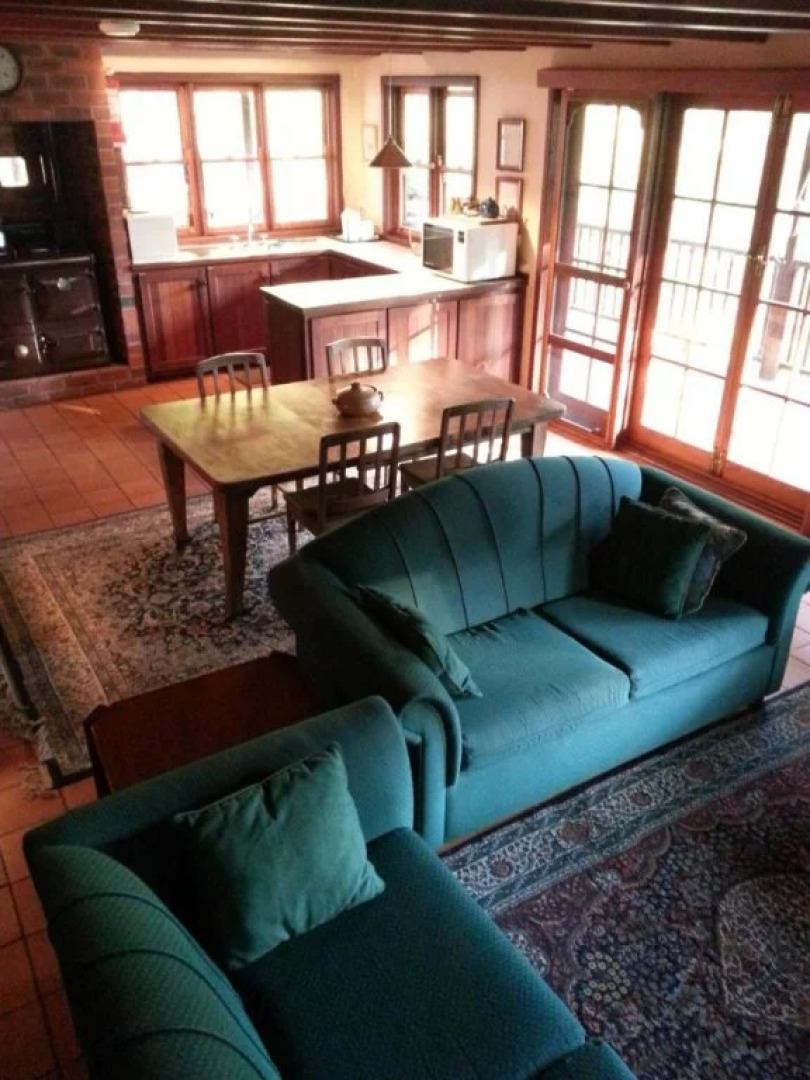 Redgum Hill Country Retreat