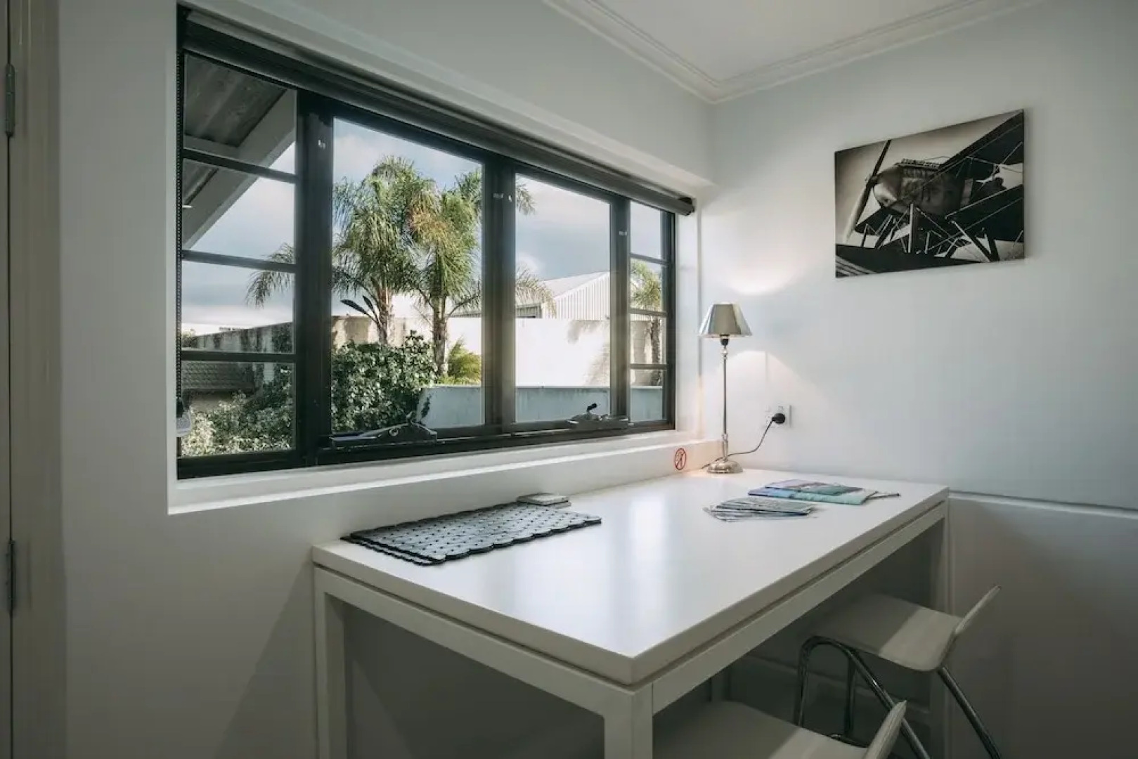 Deco Beach Luxury Apartments