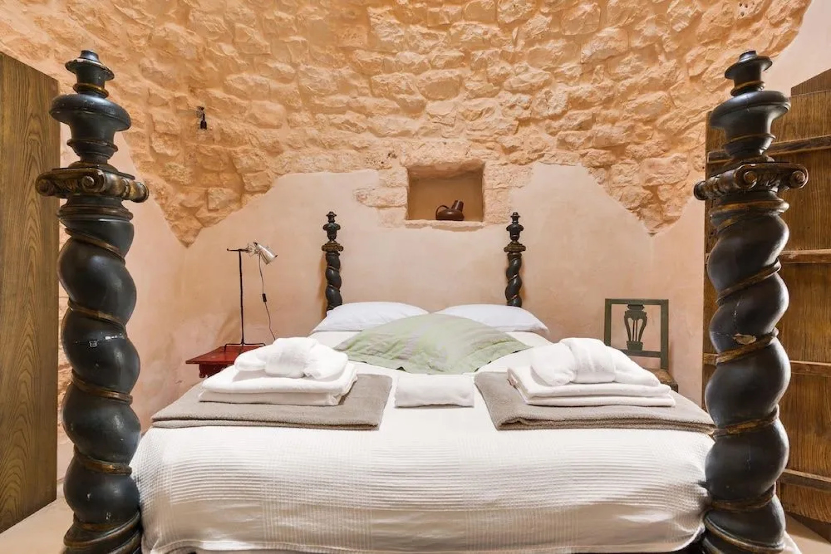 Trulli di Monte Reale