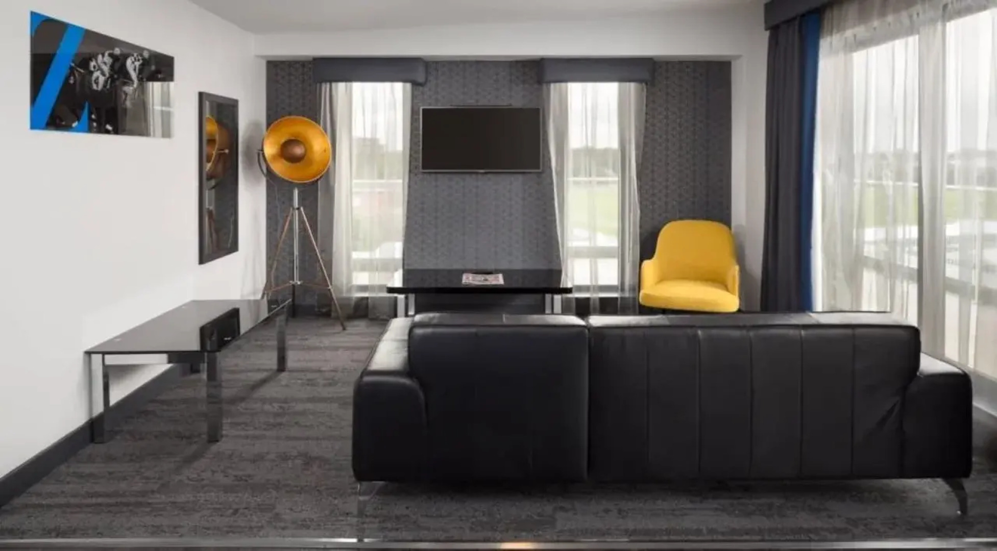 Roomzzz Chester City