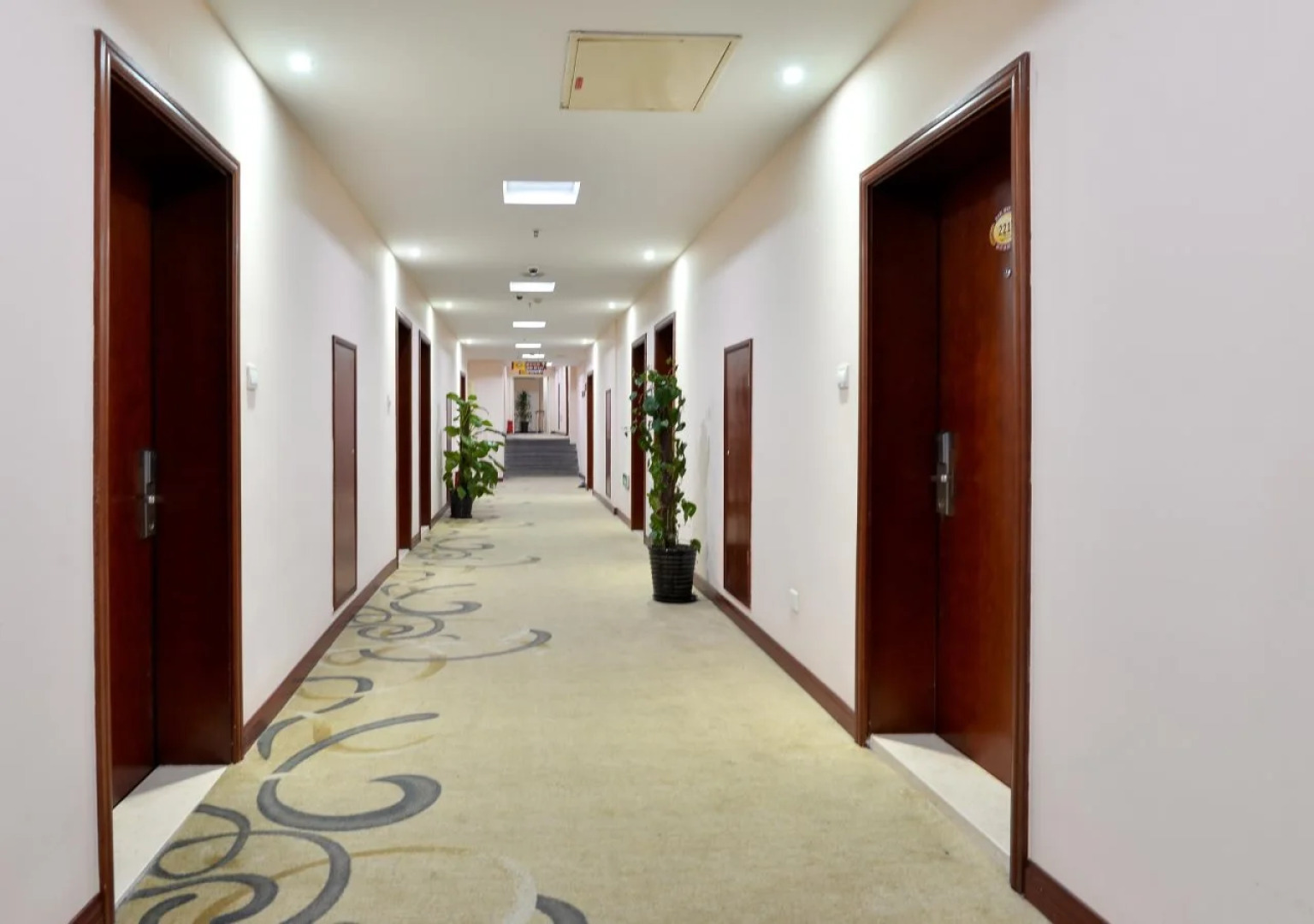 24K International Hotel - People Square Branch