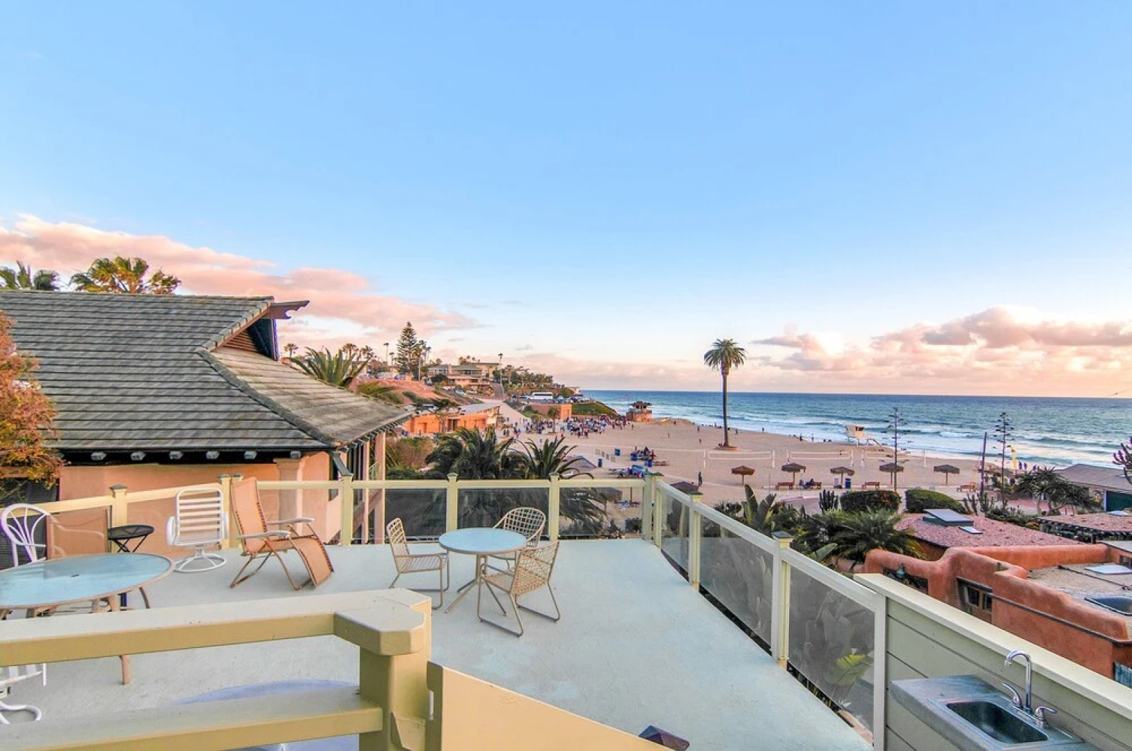 Moonlight Beach Home in Encinitas by RedAwning