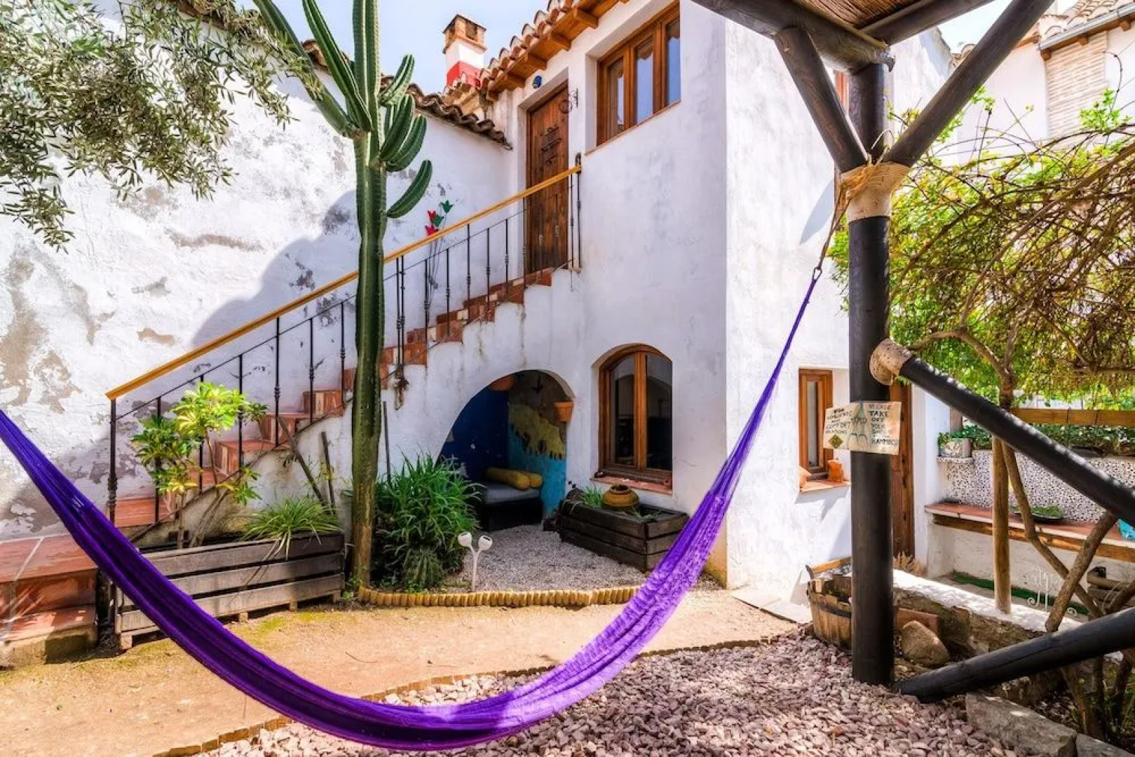 Makuto Guesthouse Hostel