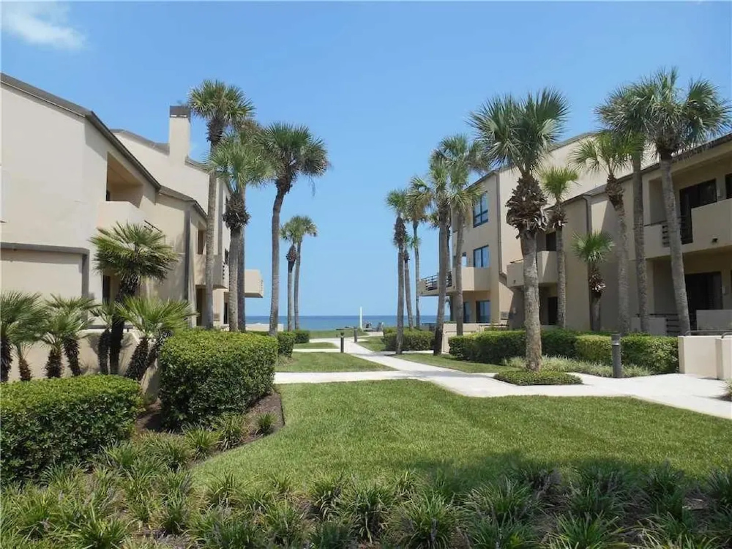 Spinnakers Reach 832 - Three Bedroom Condo