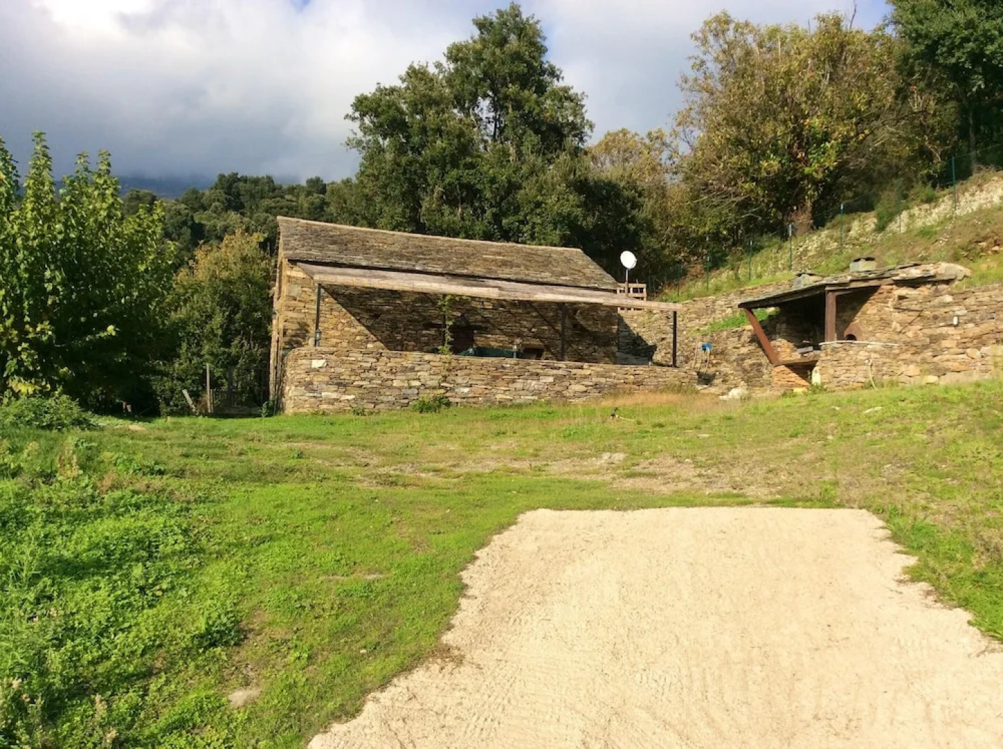 House With 2 Bedrooms in Volpajola - 7 km From the Beach