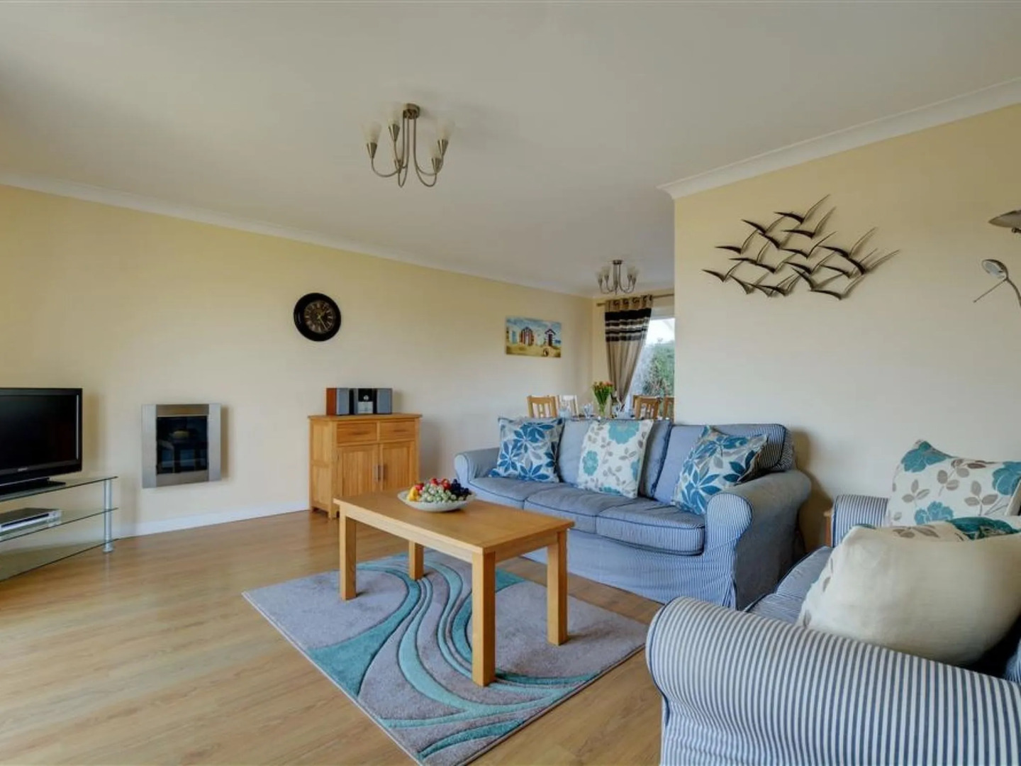 Holiday Home Bluejay