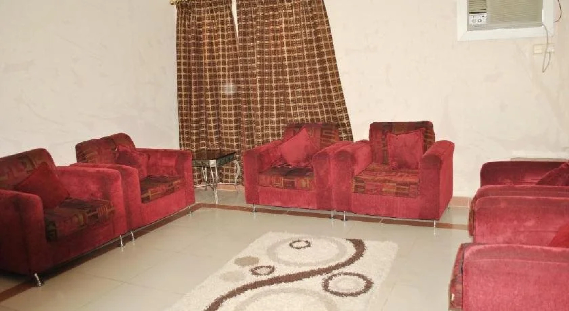 Golden Prince Hotel 1