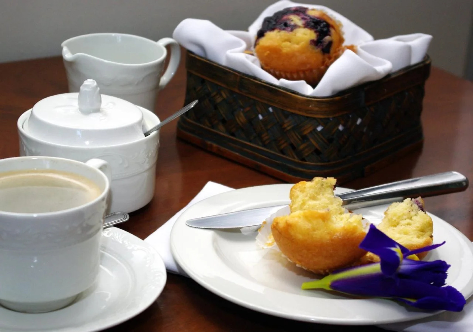 Lyngrove Wines & Guesthouse