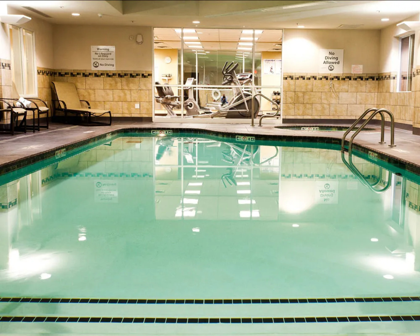 Holiday Inn Express & Suites Tulsa South Bixby