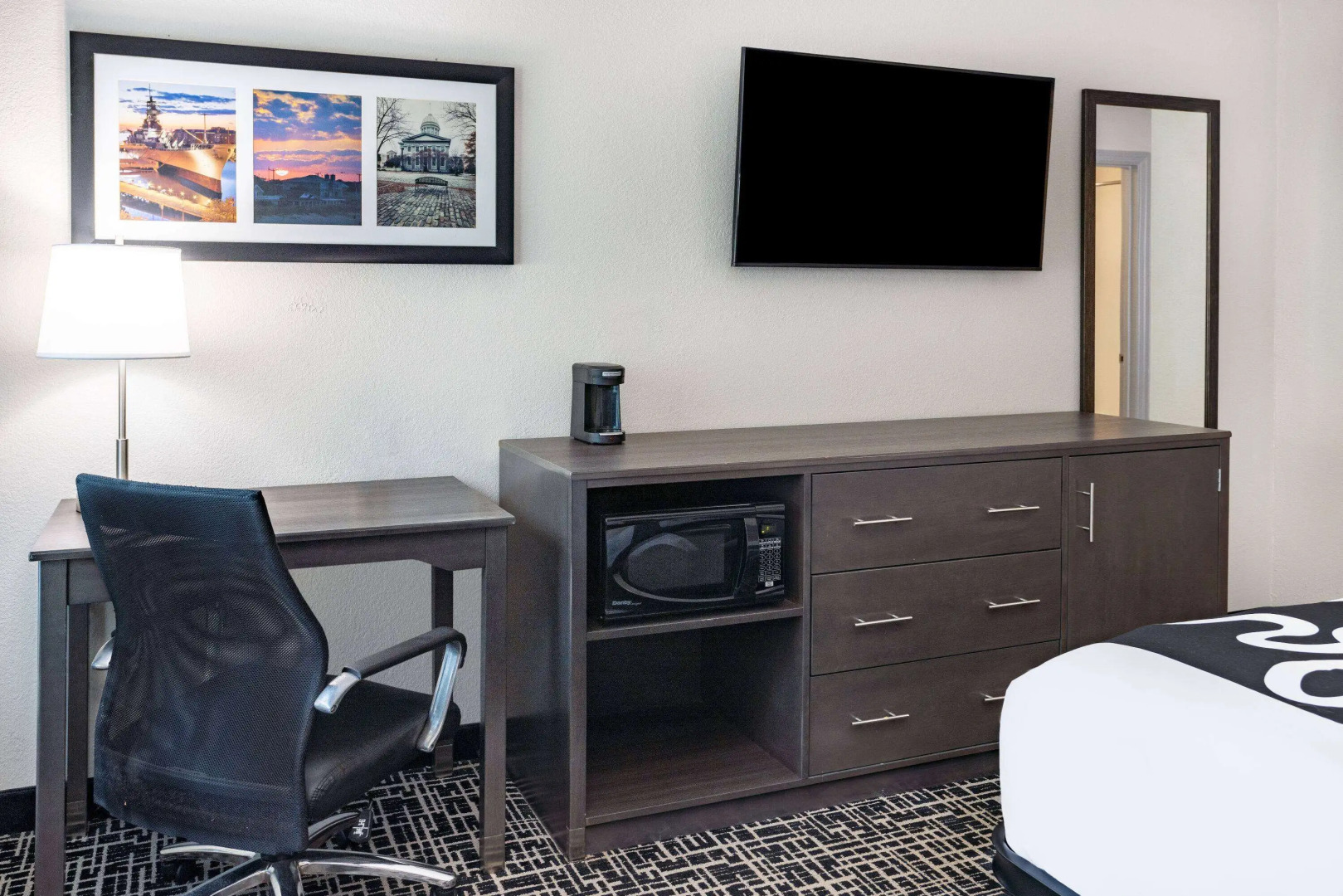 La Quinta Inn & Suites by Wyndham Norfolk