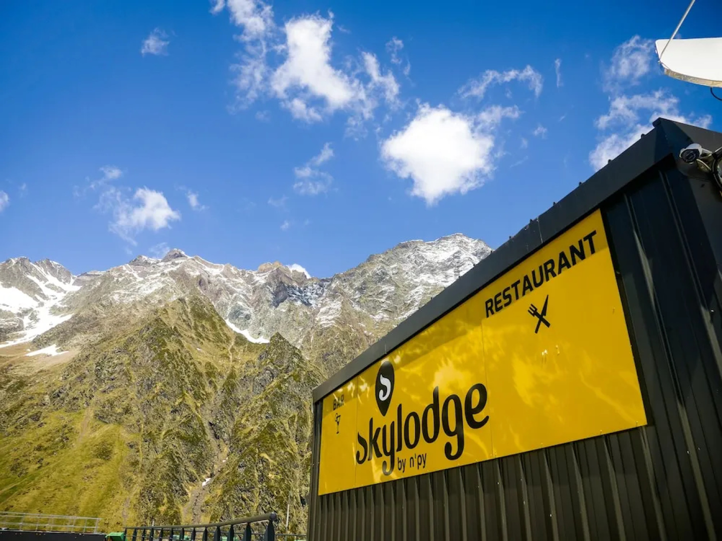 Skylodge by N'PY