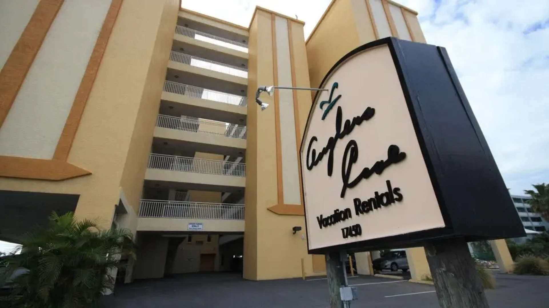 Anglers Cove by Teeming Vacation Rentals