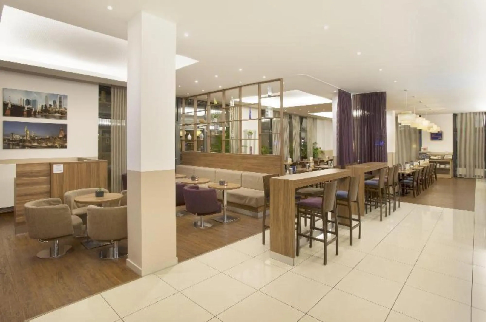 Premier Inn Frankfurt City Centre