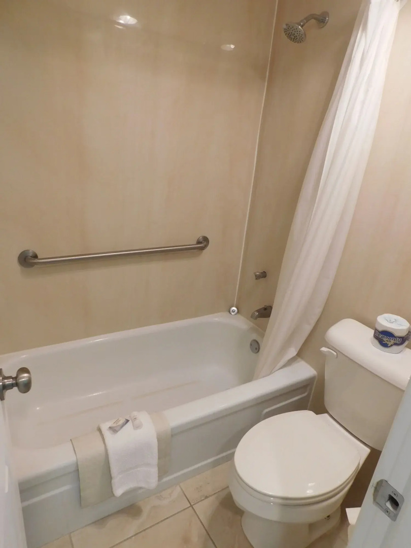 Sands Harbor Resort and Marina