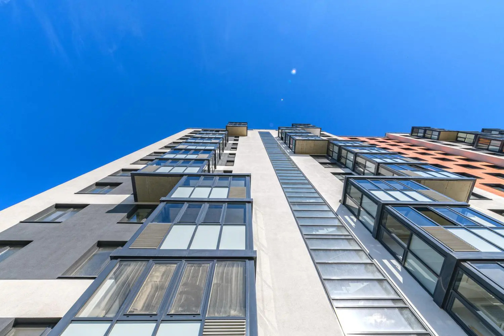 Апартико на Парфеновской 5