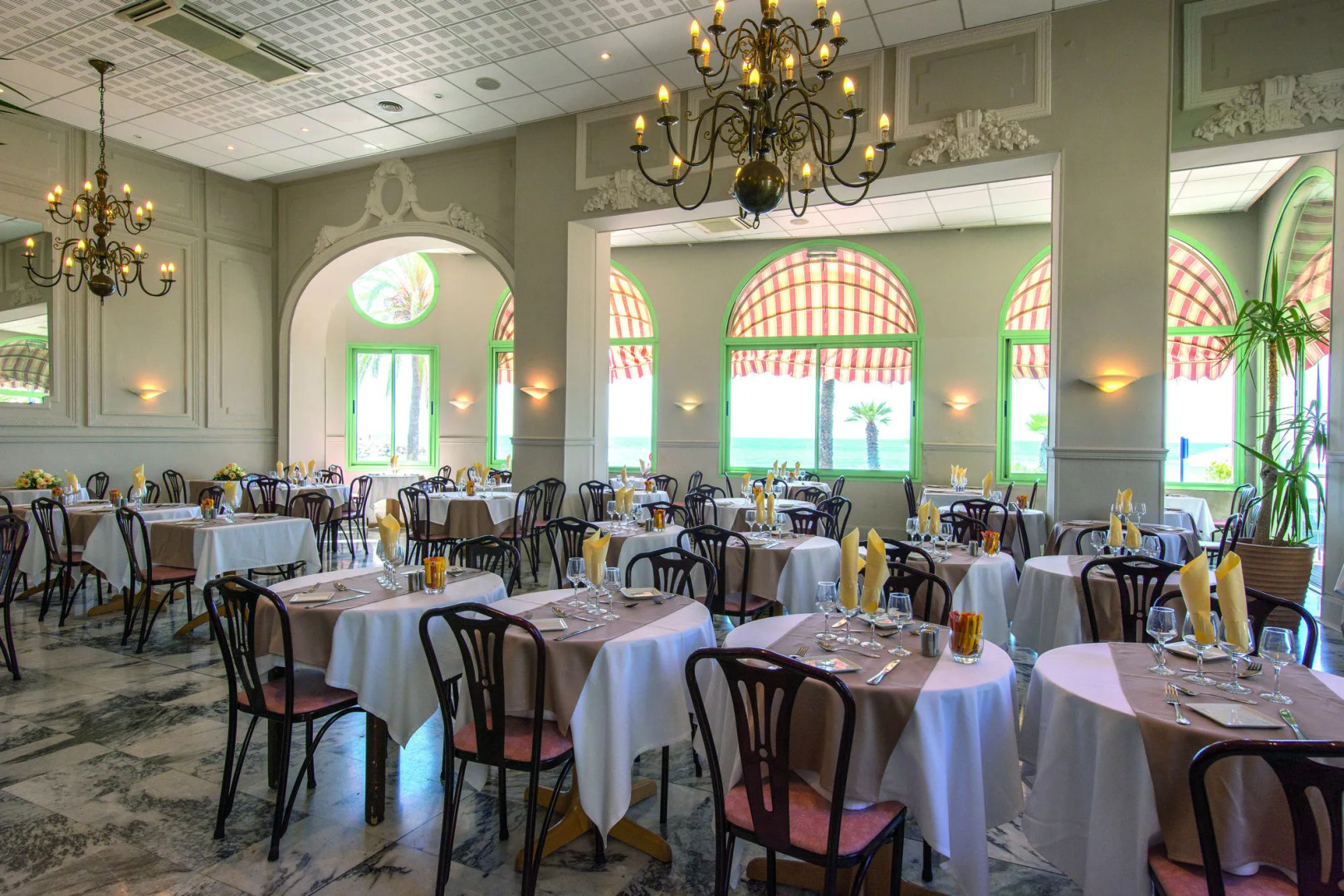 Hôtel Vacances Bleues Le Balmoral